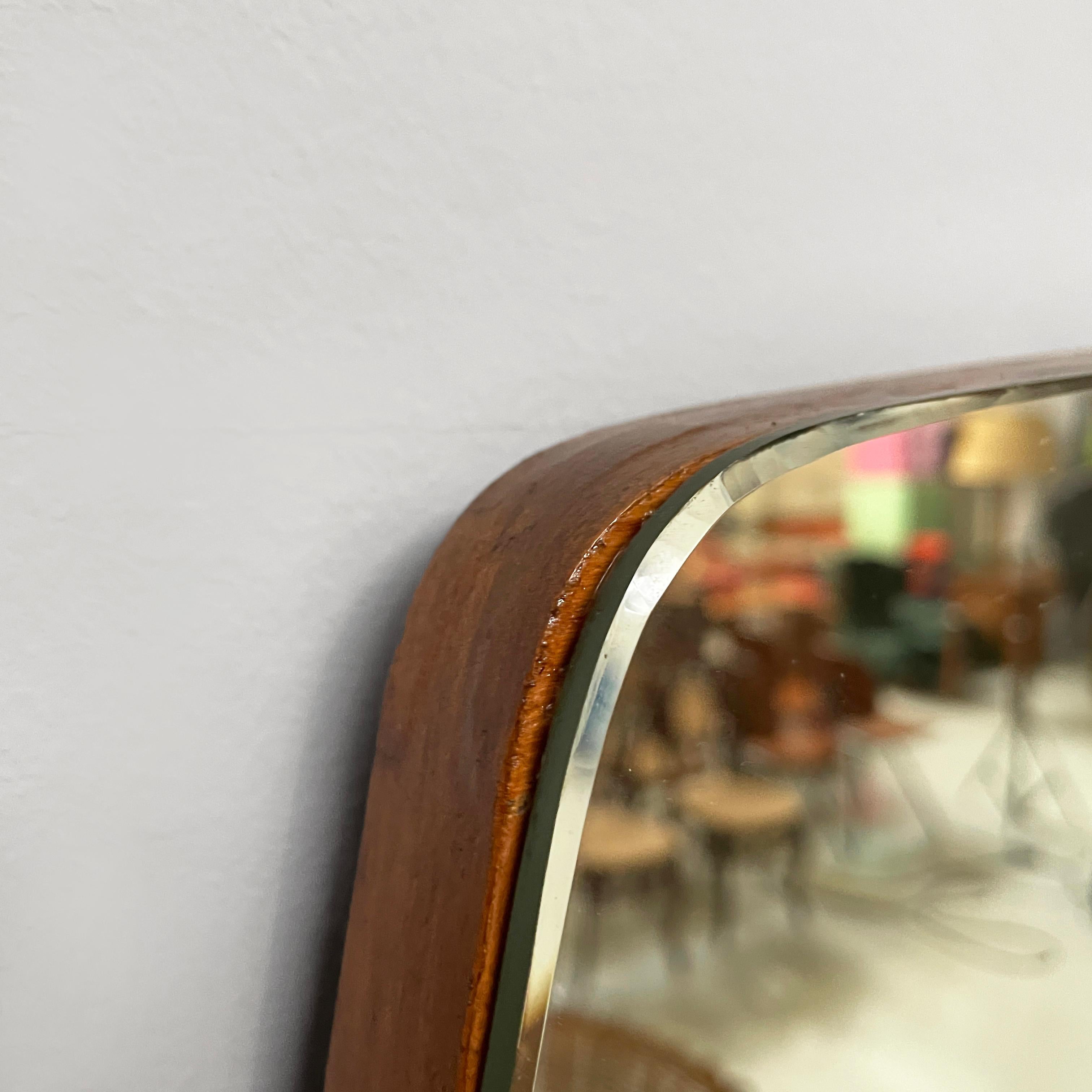 Mid-20th Century Italian mid-century modern Geometric wall mirror in brass and wood, 1950s For Sale