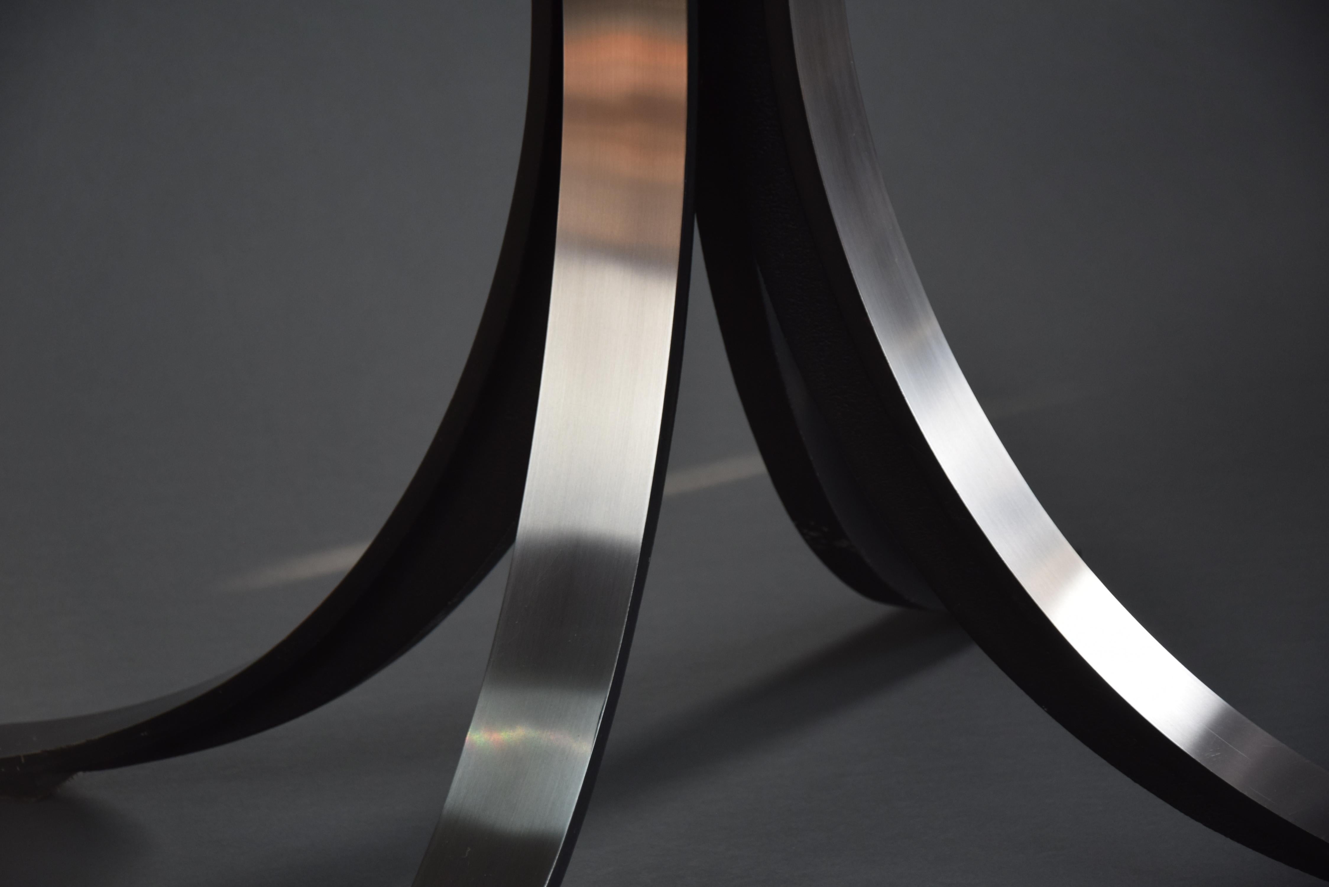 Italian Mid-Century Modern Glass and Metal T69 Dining Table by Osvaldo Borsani For Sale 5