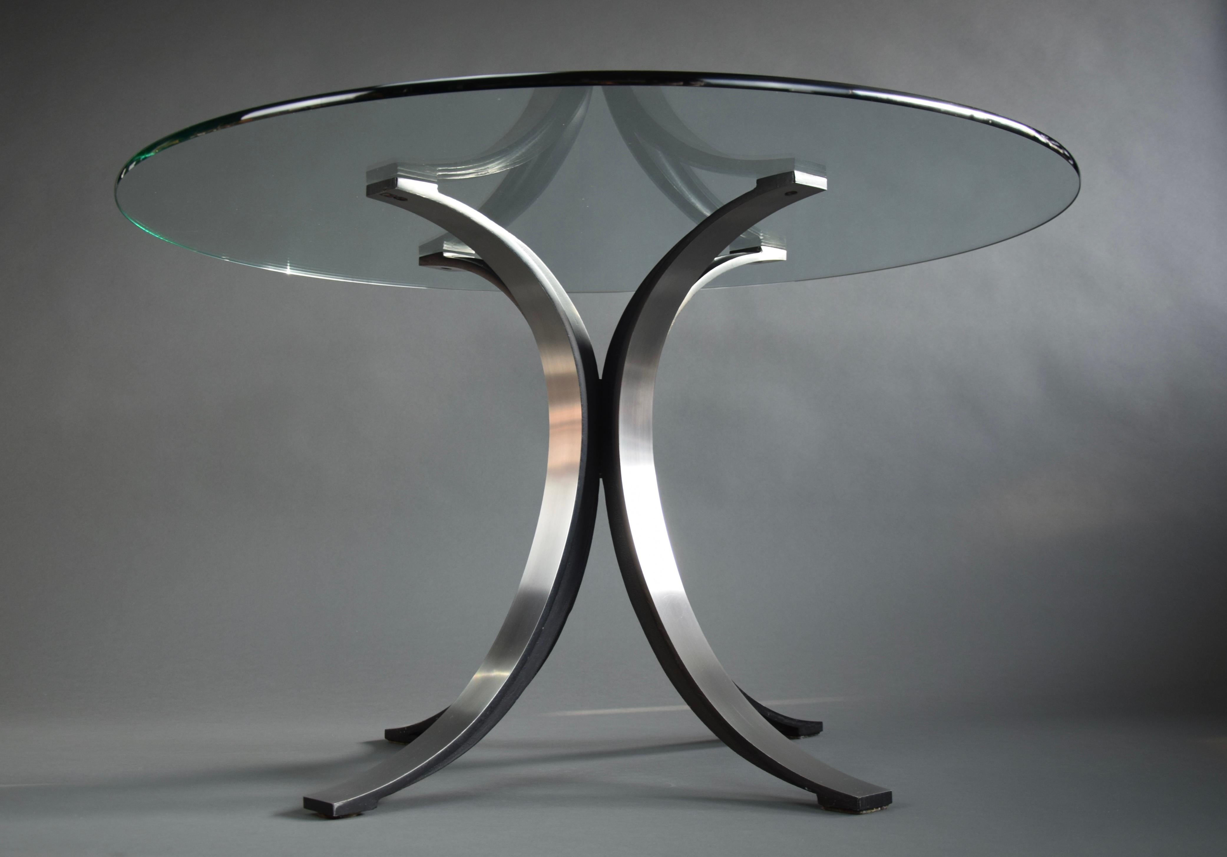 Aluminium Table de salle à manger italienne T69 en verre et métal, moderne du milieu du siècle dernier, d'Osvaldo Borsani en vente