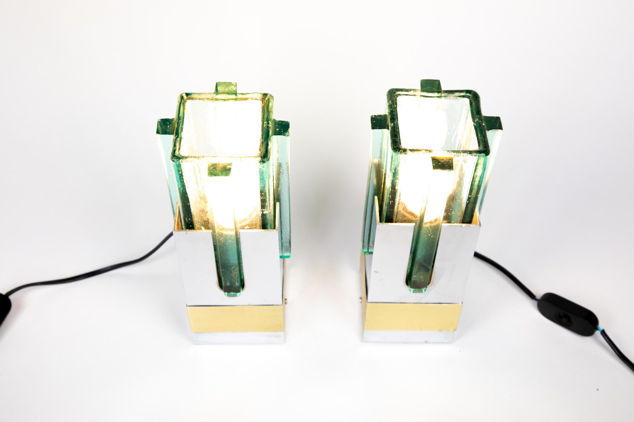 Polished Pair of  Table Lamps in Turquoise Glass, Brass and Chrome, Italy, 1970s For Sale
