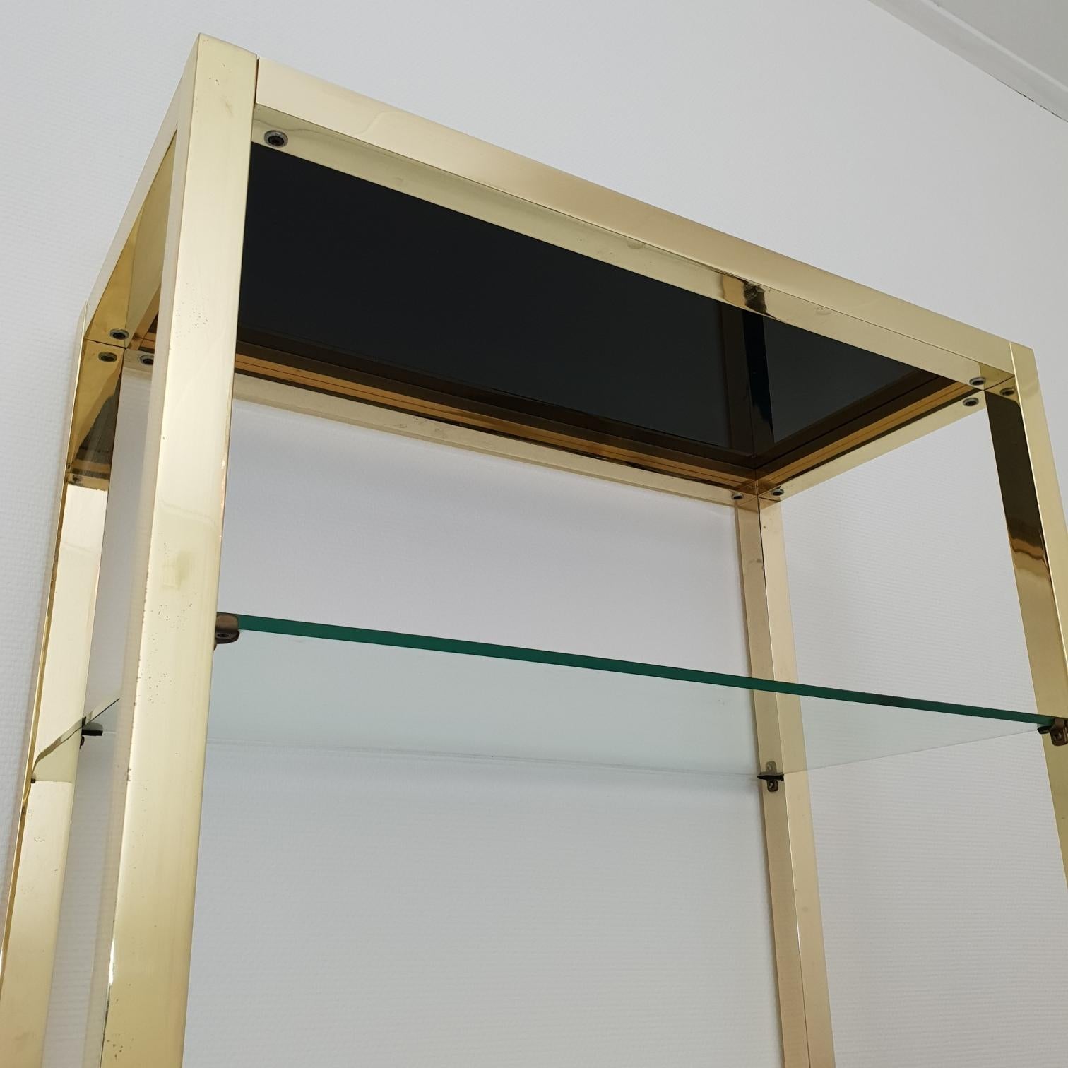 Blackened Italian Mid-Century Modern Gold Plated Shelving Unit Étagère, 1970s For Sale