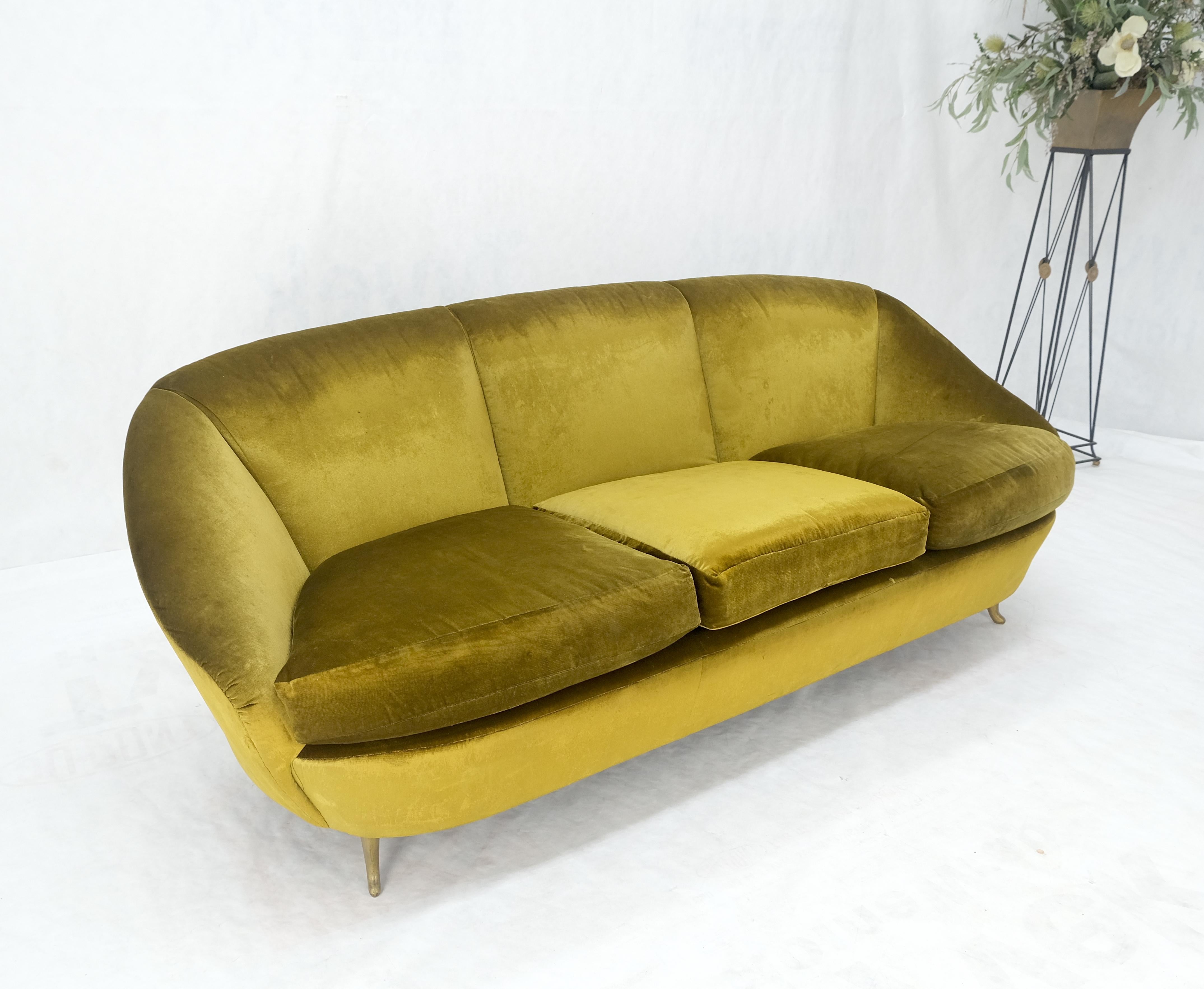 Italian MId Century Modern Gold Velvet Upholstery Cloud Shape Sofa Cast Brass  For Sale 6
