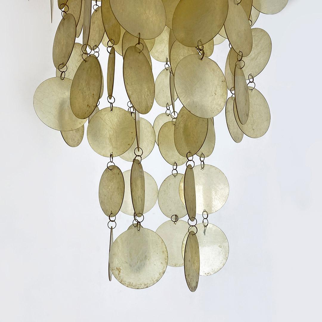 Italian Mid-Century Modern Golden Plastic Cascade Chandelier, 1970s For Sale 5