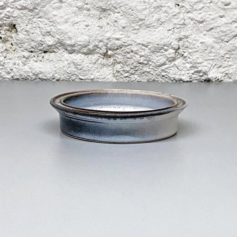 Italian Mid-Century Modern Gray Glazed Ceramic Ashtray by Bucci, 1960s In Good Condition For Sale In MIlano, IT
