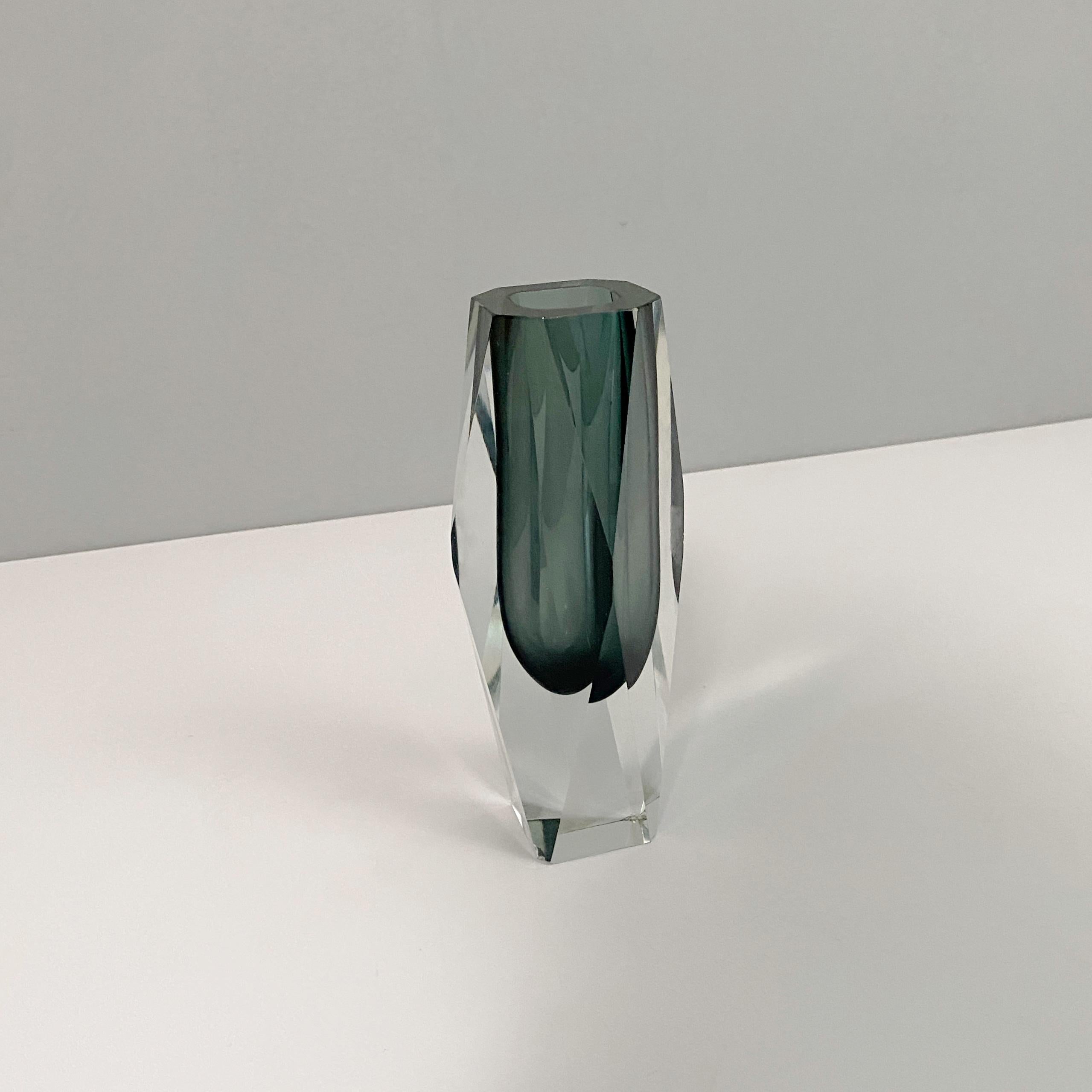 Italian Mid-Century Modern Gray Murano Glass Vase, 1970s In Fair Condition For Sale In MIlano, IT