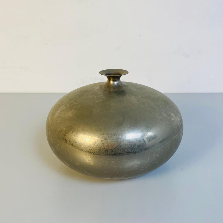 Italian Mid-Century Modern Gray Pewter Rounded Vase, 1970s For Sale 2