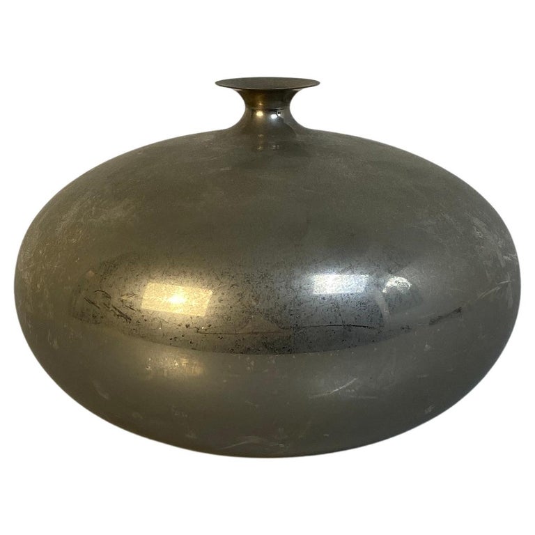Italian Mid-Century Modern Gray Pewter Rounded Vase, 1970s For Sale