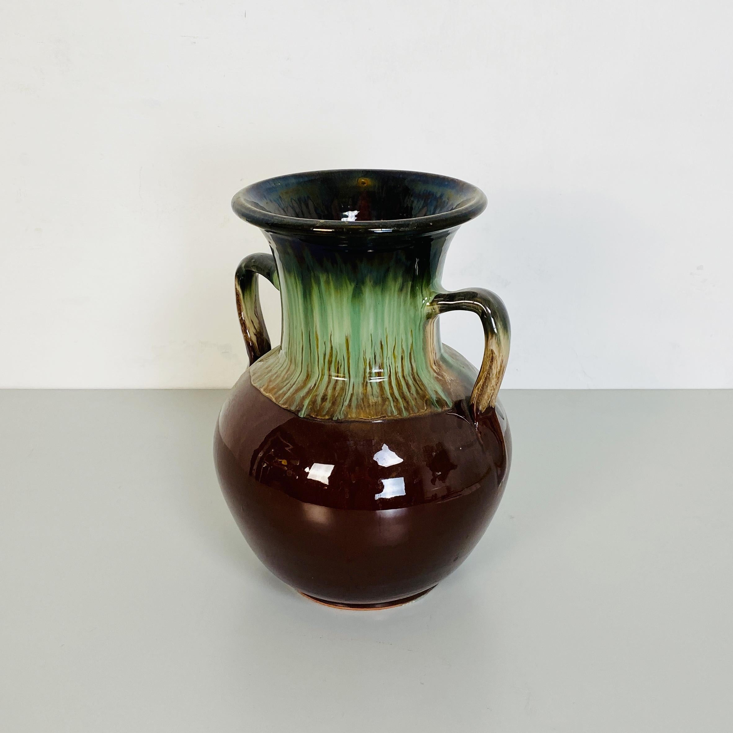 Italienische grüne und braune glasierte Keramik-Amphore, Mid-Century Modern, 1960er Jahre im Angebot 1