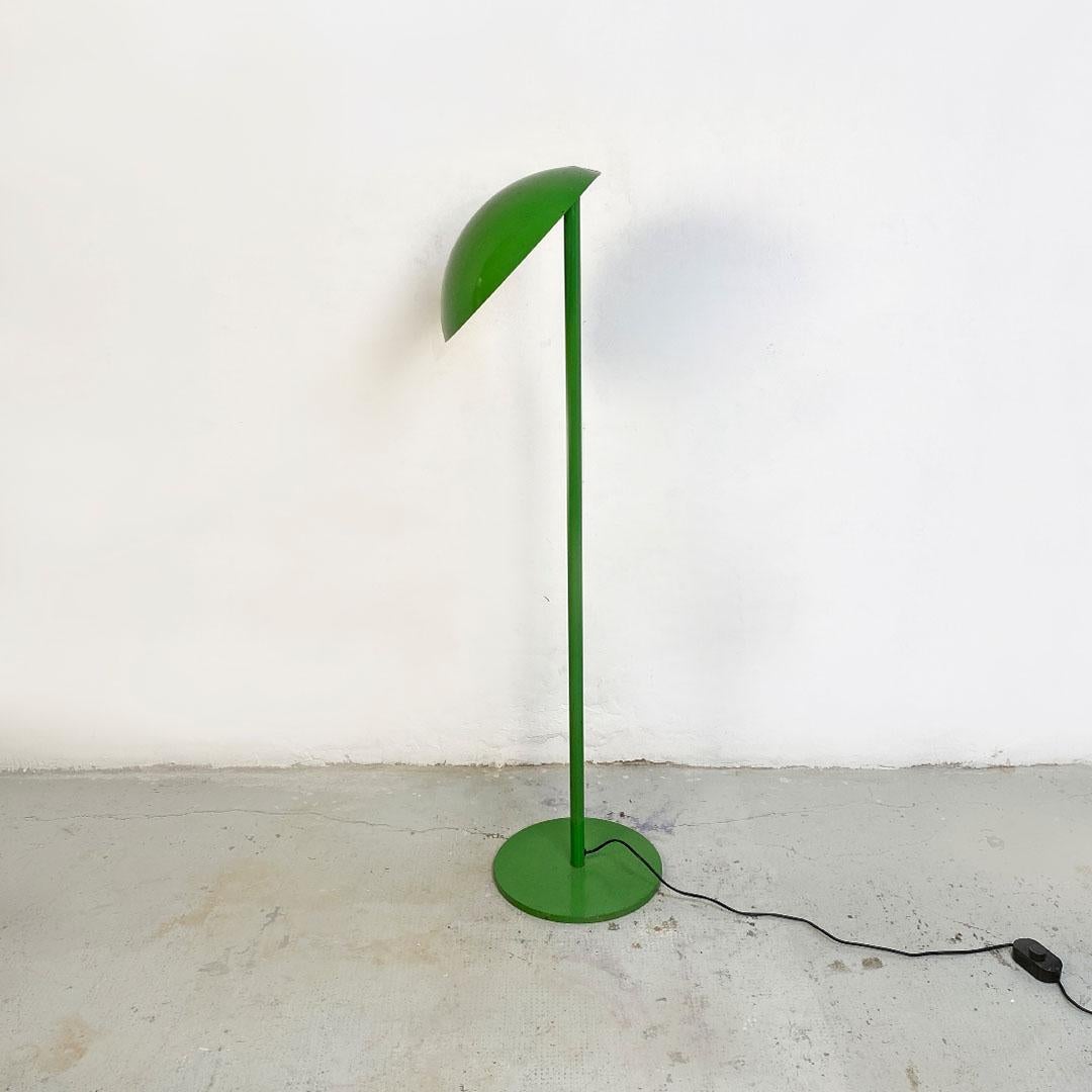 Italian Mid-Century Modern Green Enamelled Metal Floor Lamp, 1970s 2
