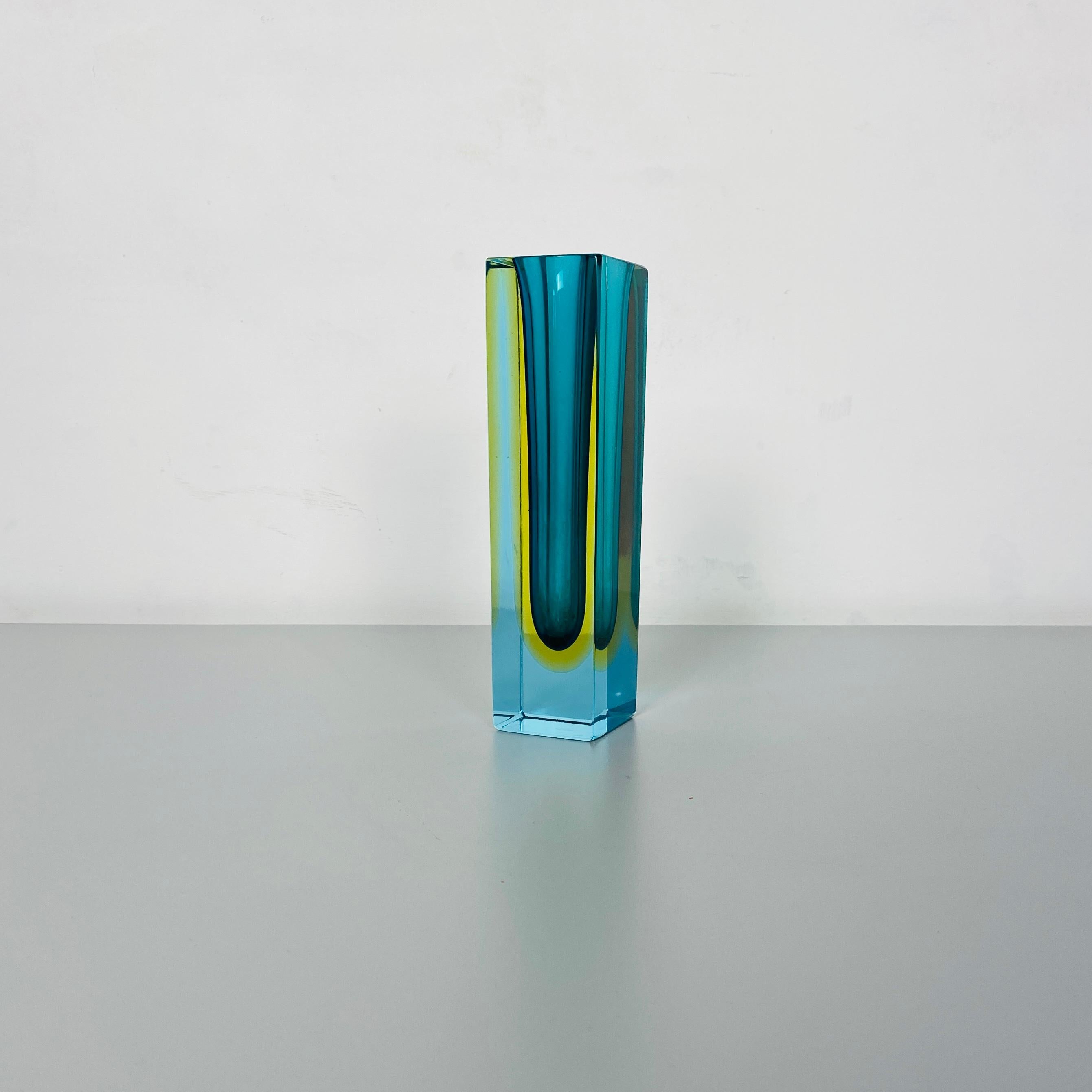 Italian Mid-Century Modern Green Murano Glass from Sommersi Series, 1970s In Good Condition In MIlano, IT