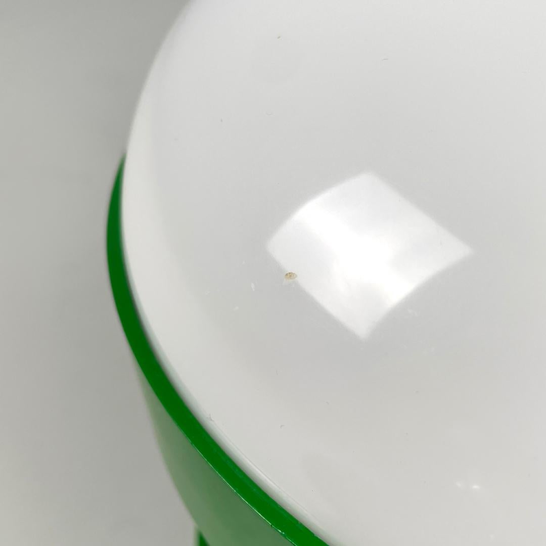 Italian mid-century modern green plastic table lamp KD27 Colombo Kartell, 1960s 8