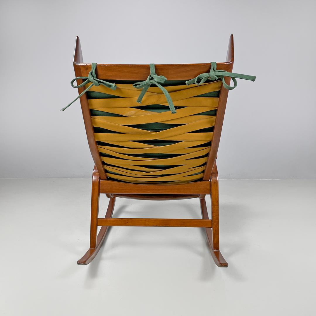 Fabric Italian mid-century modern green rocking chair 572 Studio Tecnico Cassina, 1950s For Sale