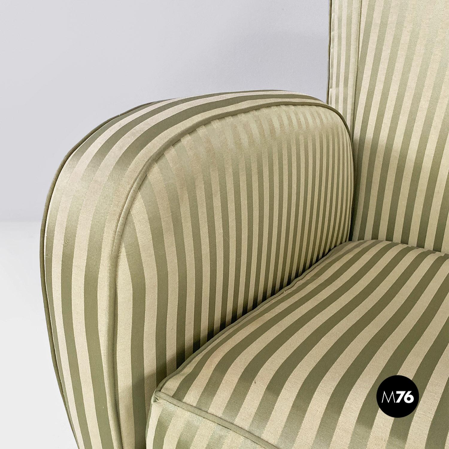 Italian mid century modern green silk bergère armchair with wooden legs, 1950s 2