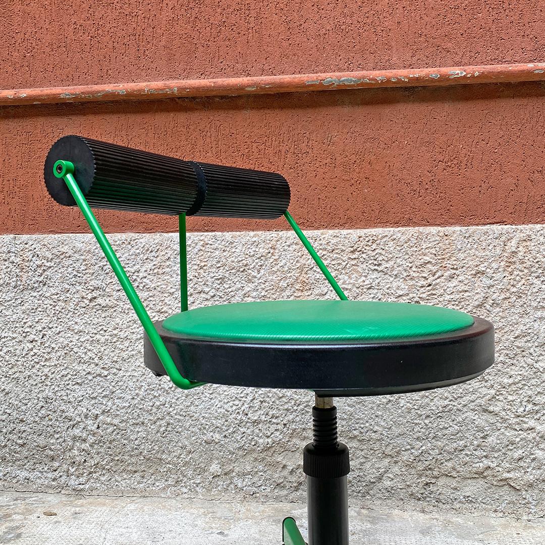 Metal Italian Mid-Century Modern Green Swivel Chair with Rubber Pads, 1980s