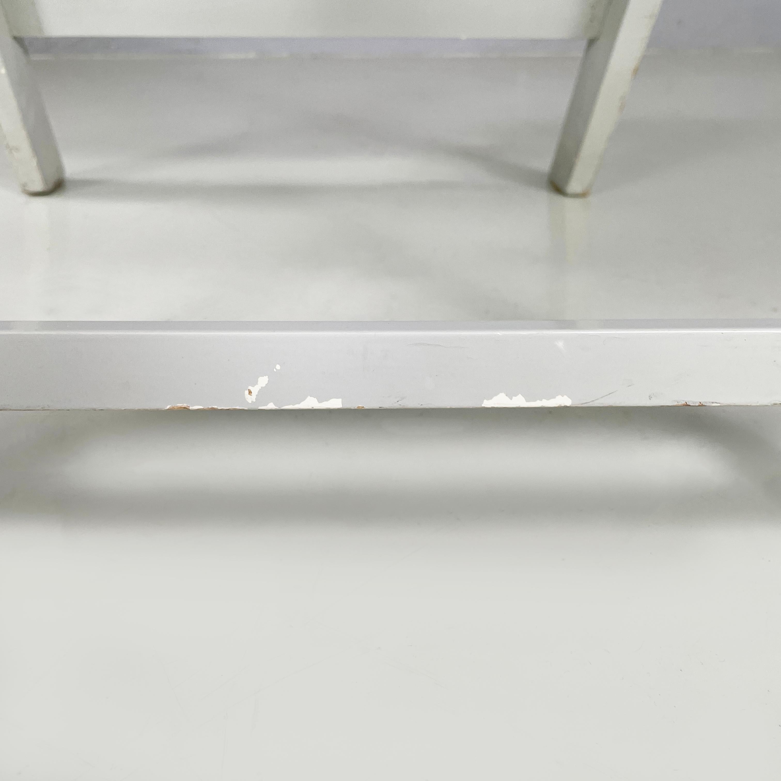 Sedia pieghevole italiana di metà secolo in legno grigio Tric di Castiglioni, anni '60 in vendita 10