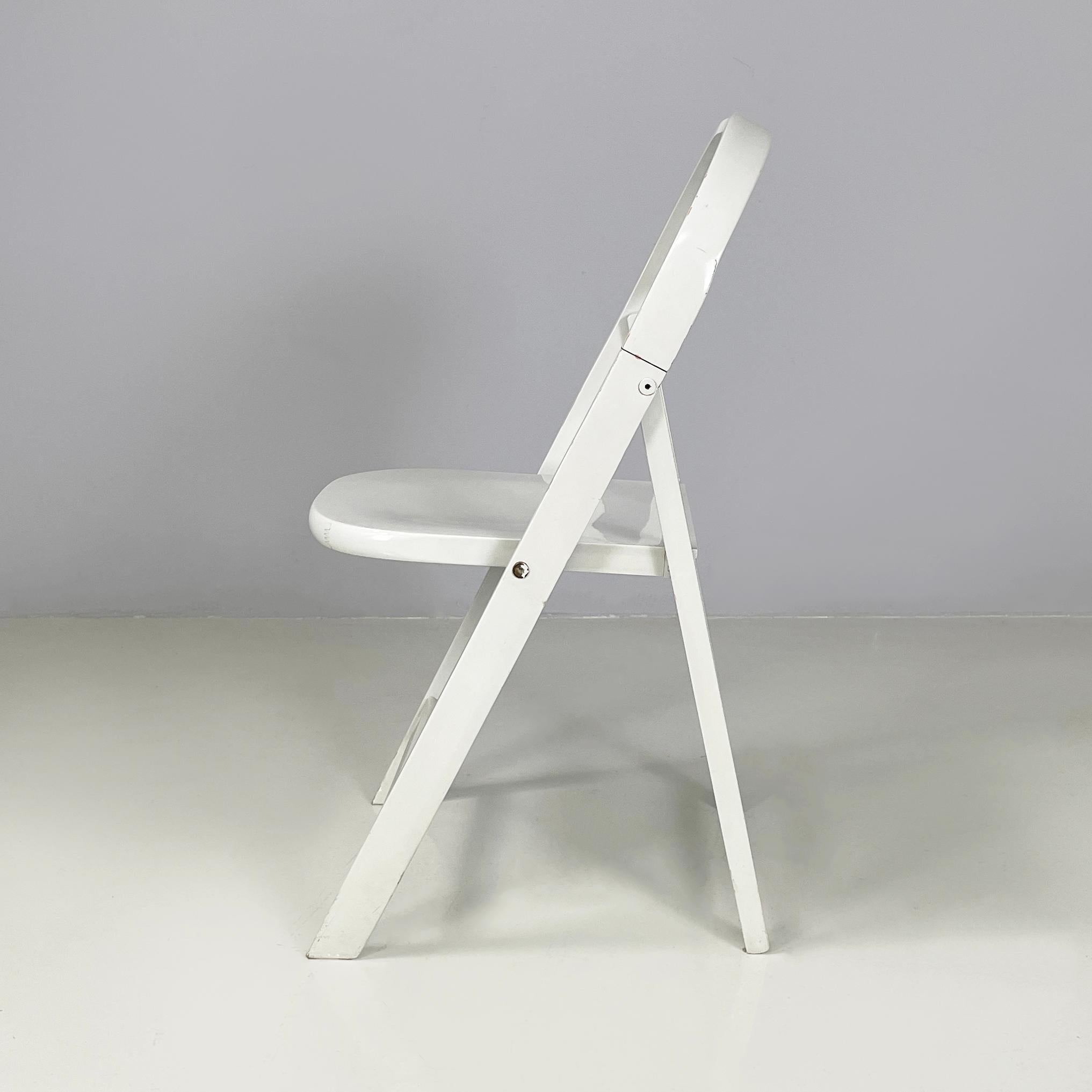Mid-Century moderno Sedia pieghevole italiana di metà secolo in legno grigio Tric di Castiglioni, anni '60 in vendita