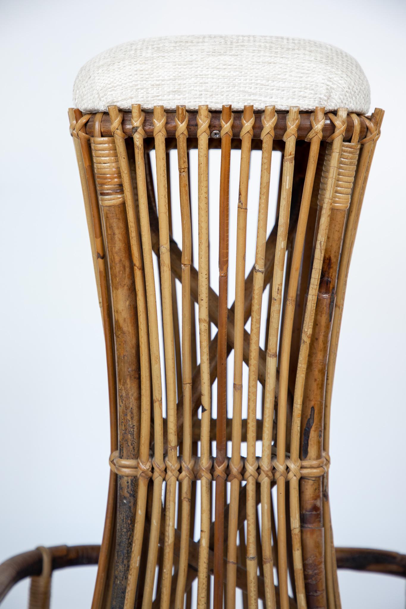 Handcrafted Rattan Barhocker für draußen von Tito Agnoli, Italien 1960er Jahre (Polster)