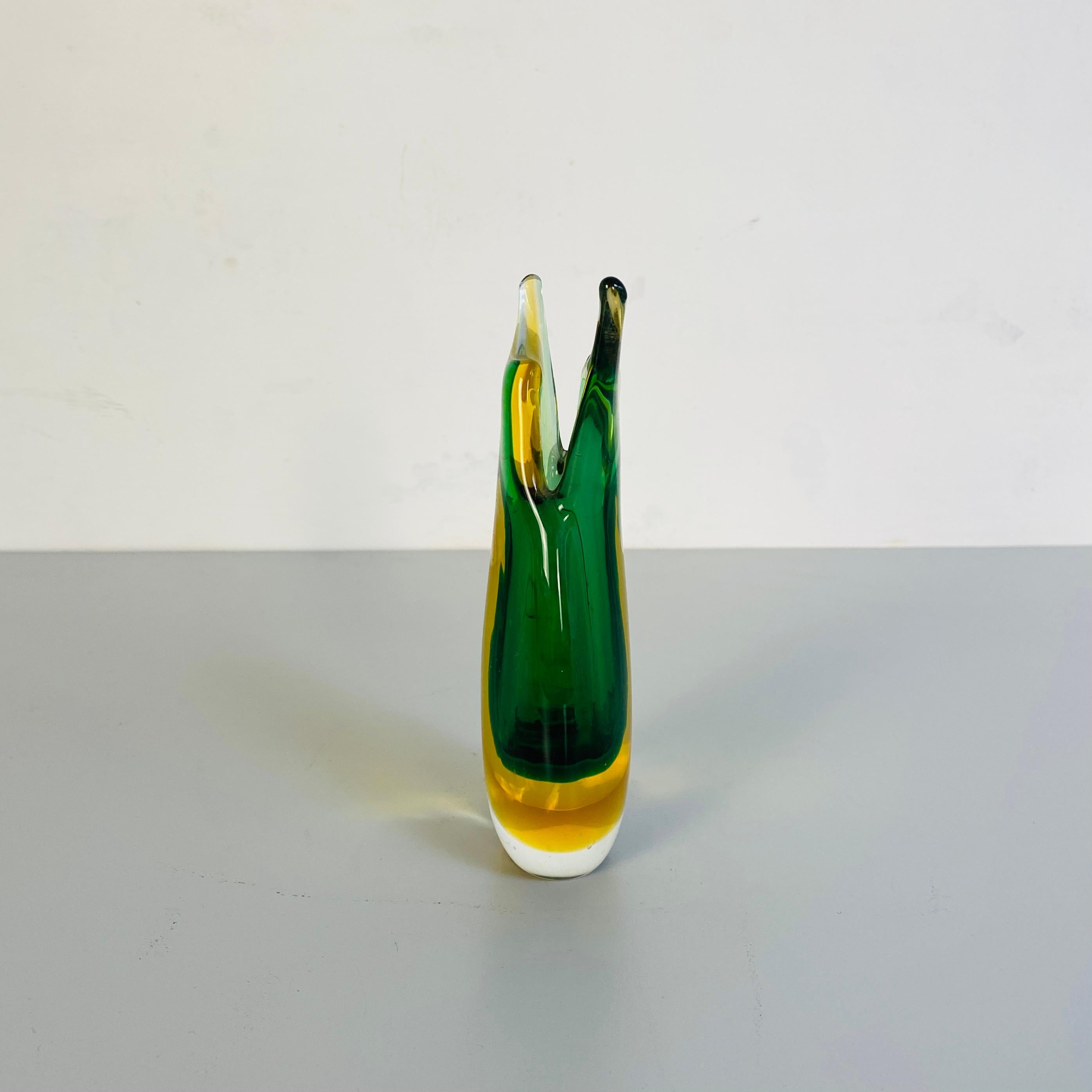 Italian Mid-Century Modern Irregular Murano Glass Vase, Green and Yellow, 1970s In Good Condition In MIlano, IT