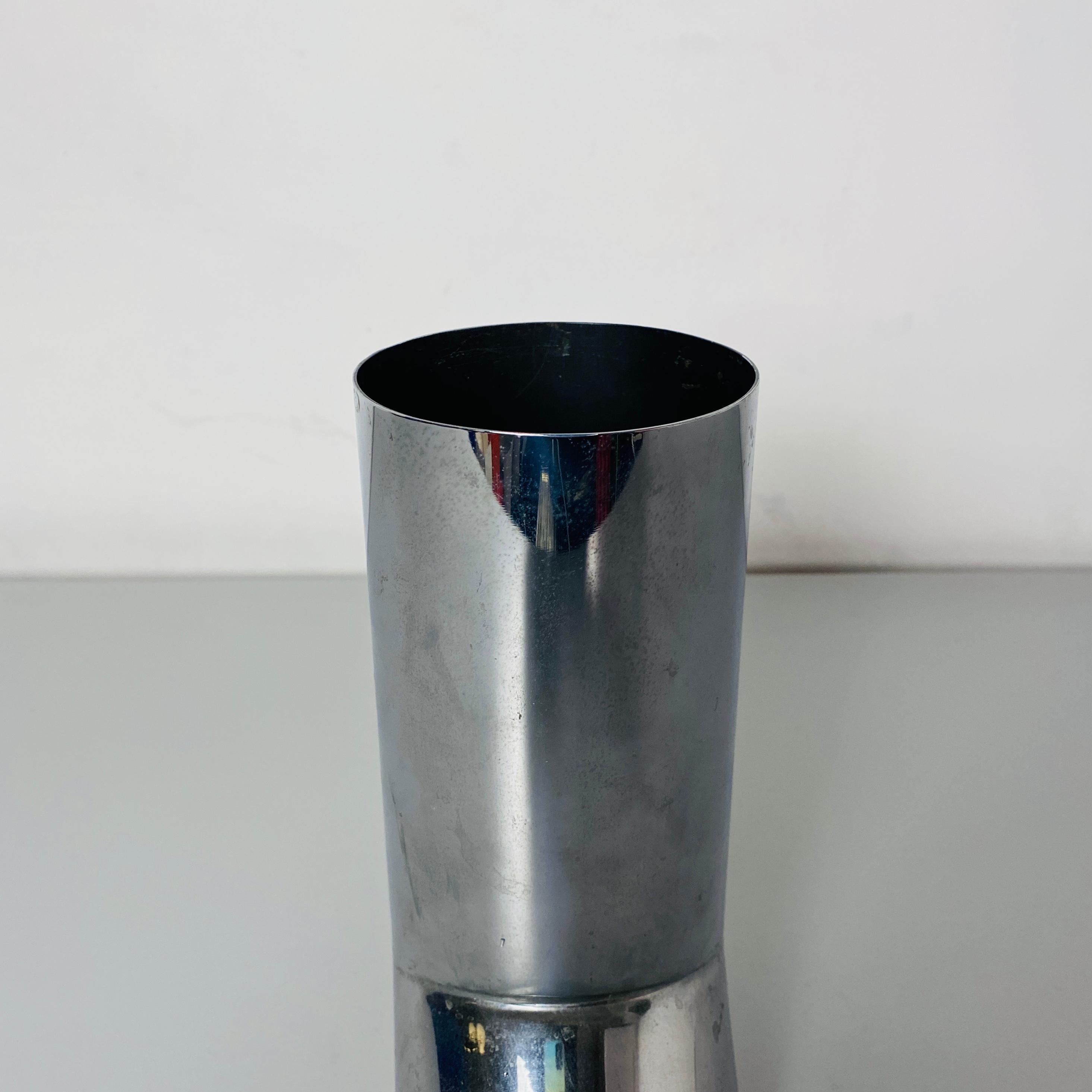 Italian Mid-Century Modern Irregular Shaped Steel Vase, 1970s 5
