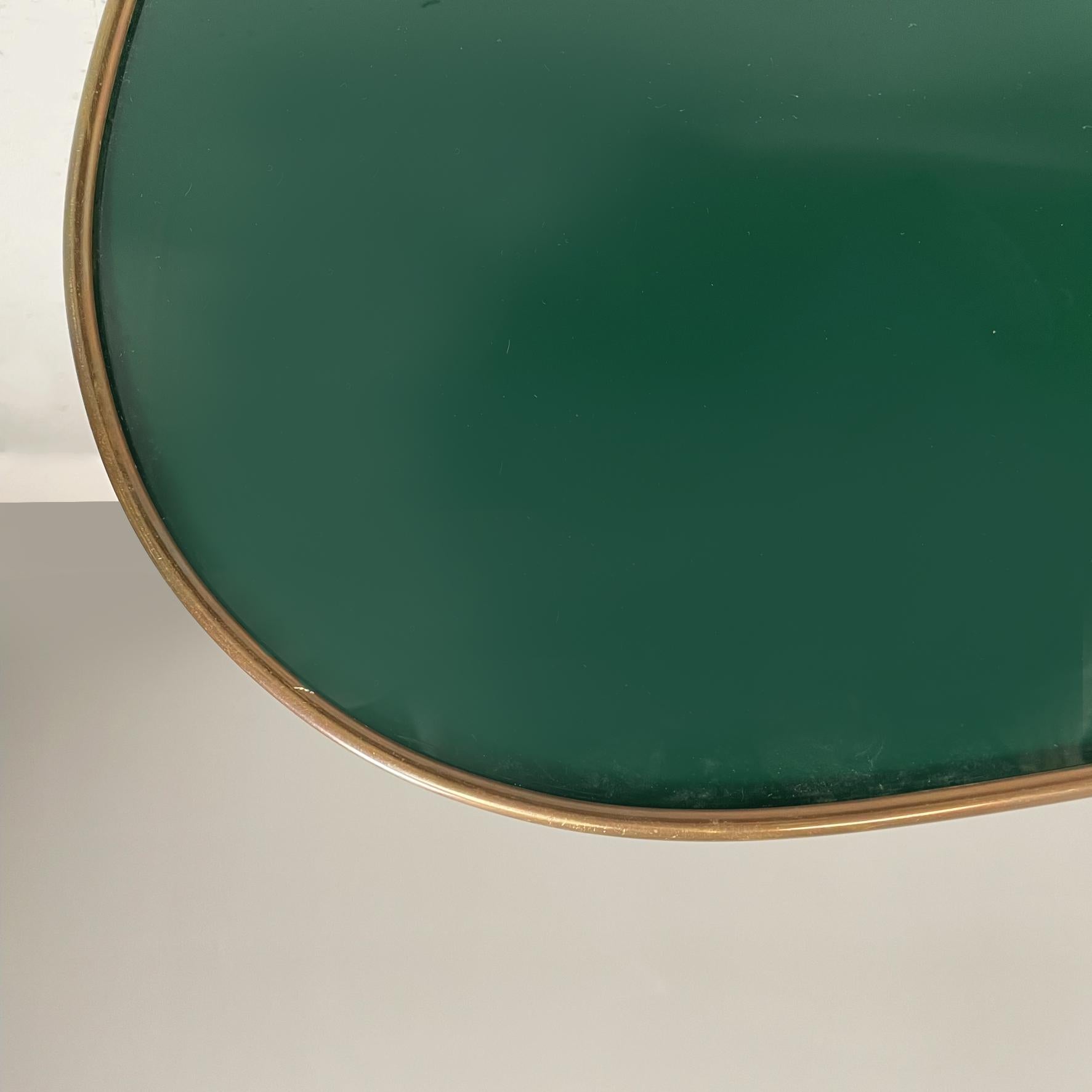 Italian Mid-Century Modern Irregular Shelf in Green Glass and Brass, 1950s 5