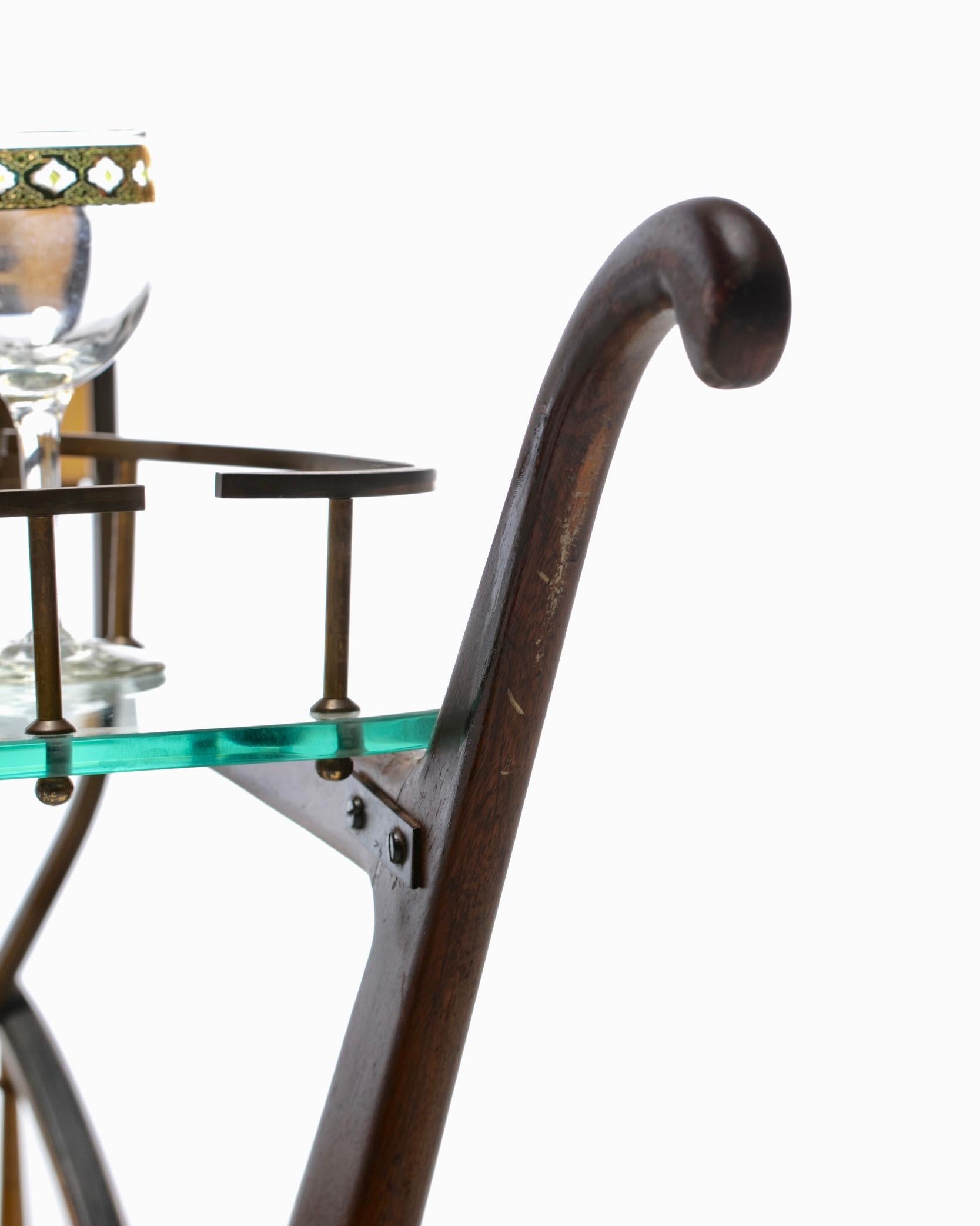 Carrito de bar italiano de mediados del siglo XX en piel de cabra crema marfil de Aldo Tura c. 1965 en venta 11