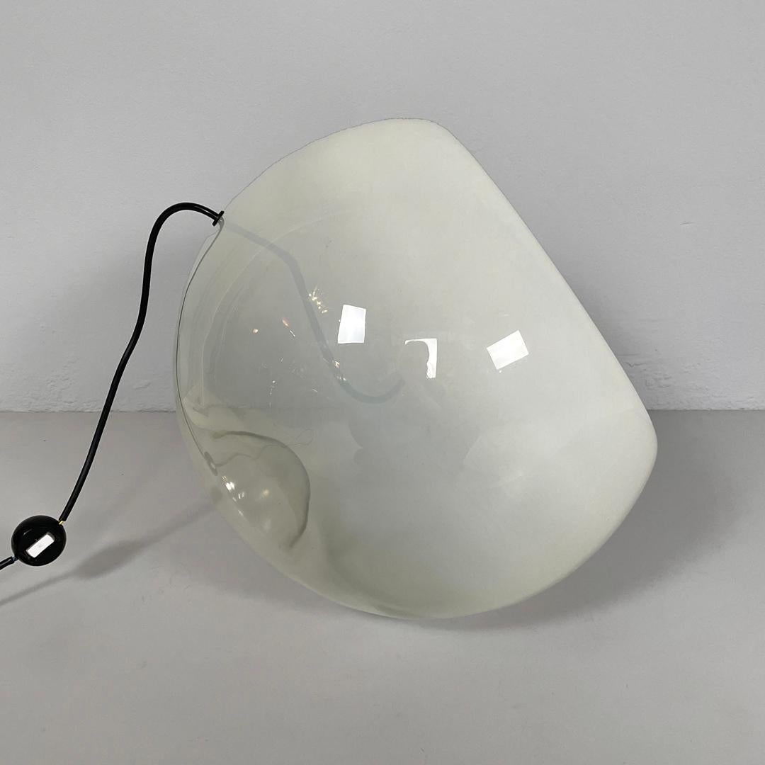 Italian mid-century modern lamp Vacuna Eleonore Peduzzi Riva for Artemide, 1960s For Sale 4