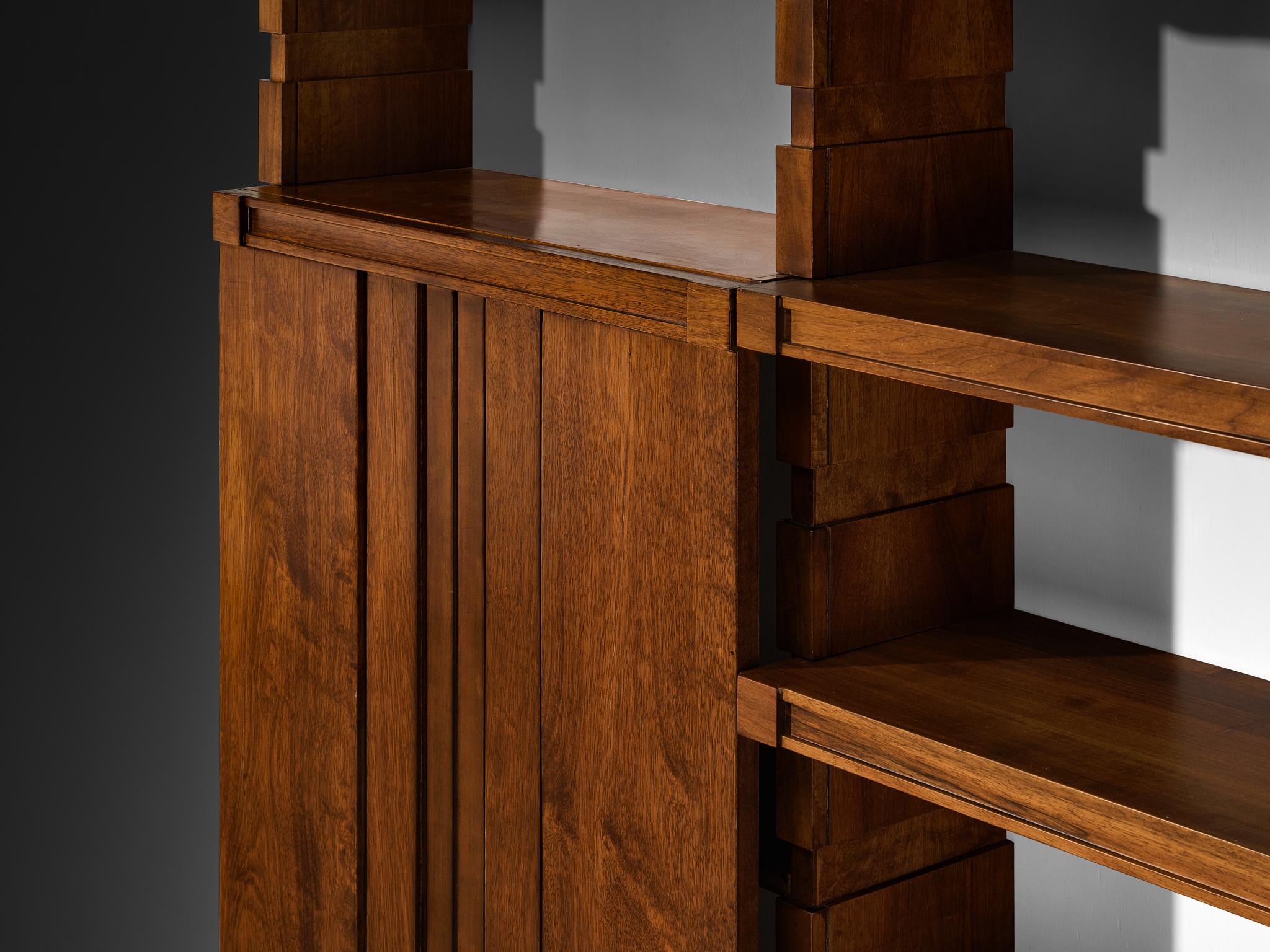 Italian Mid-Century Modern Large Architectural Library in Walnut For Sale 9