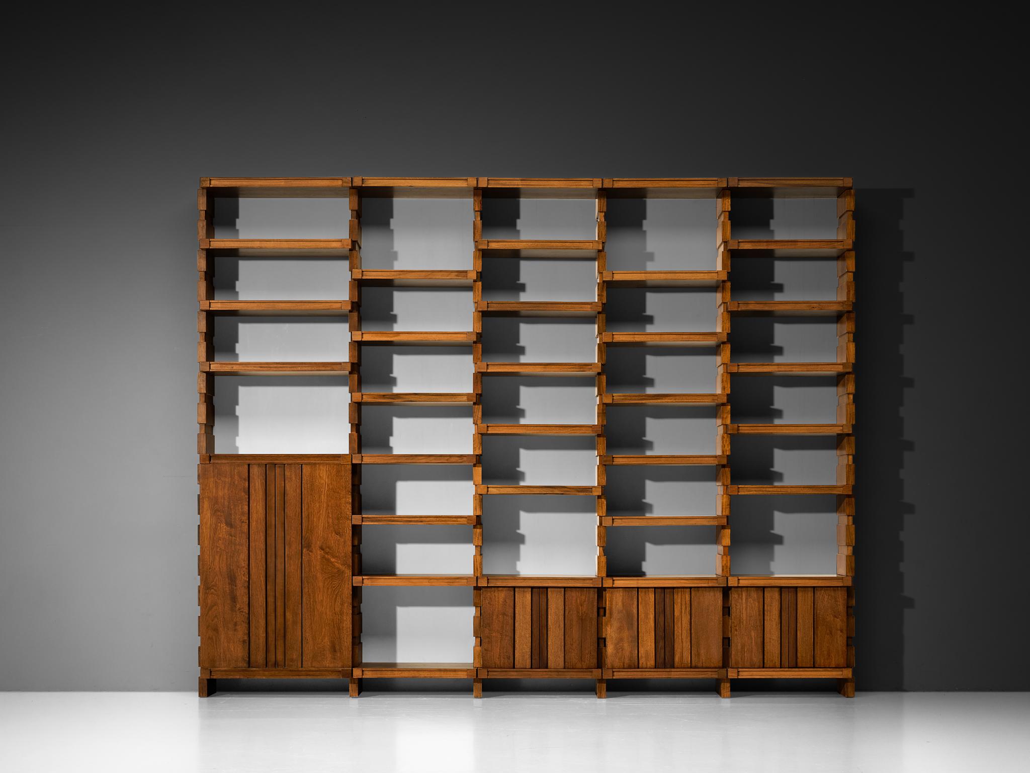 Italian Mid-Century Modern Large Architectural Library in Walnut For Sale 1