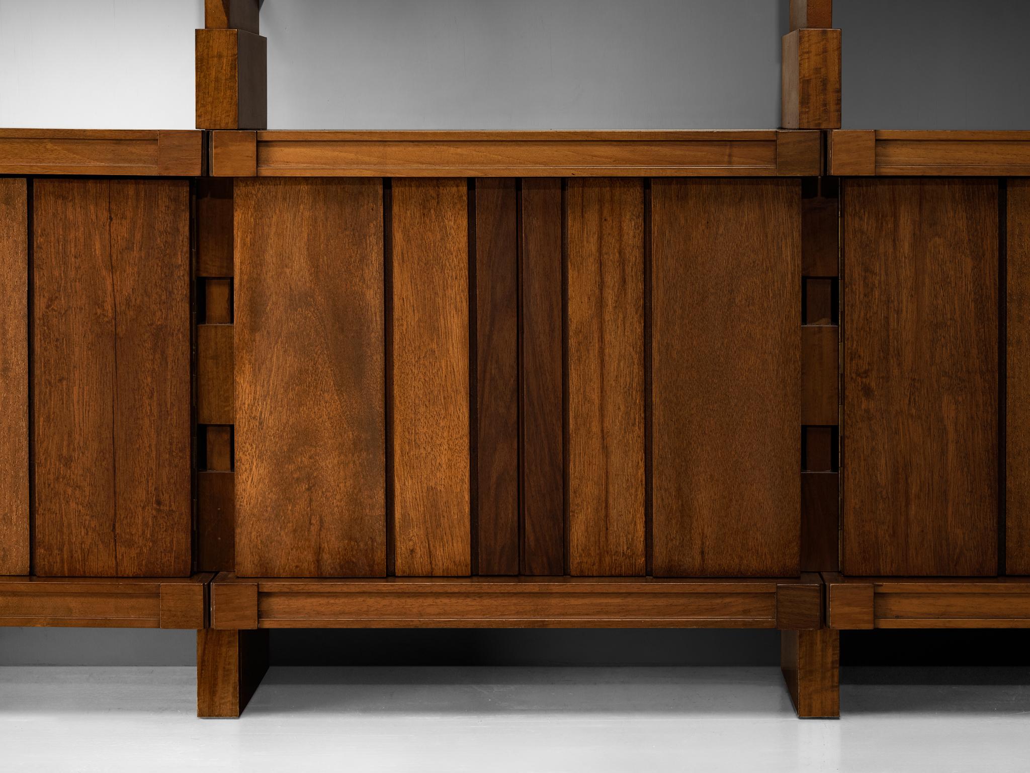 Italian Mid-Century Modern Large Architectural Library in Walnut For Sale 2
