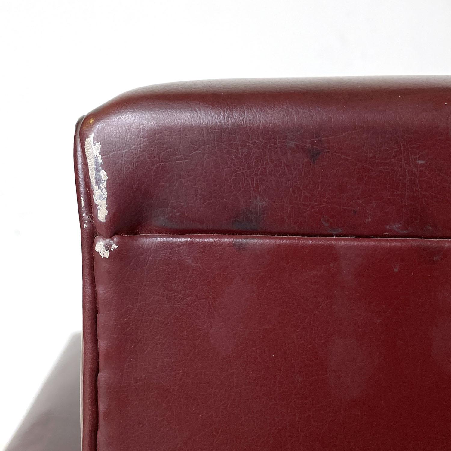 Italian mid-century modern leather armchairs by Ico Parisi for Cassina, 1960s For Sale 9