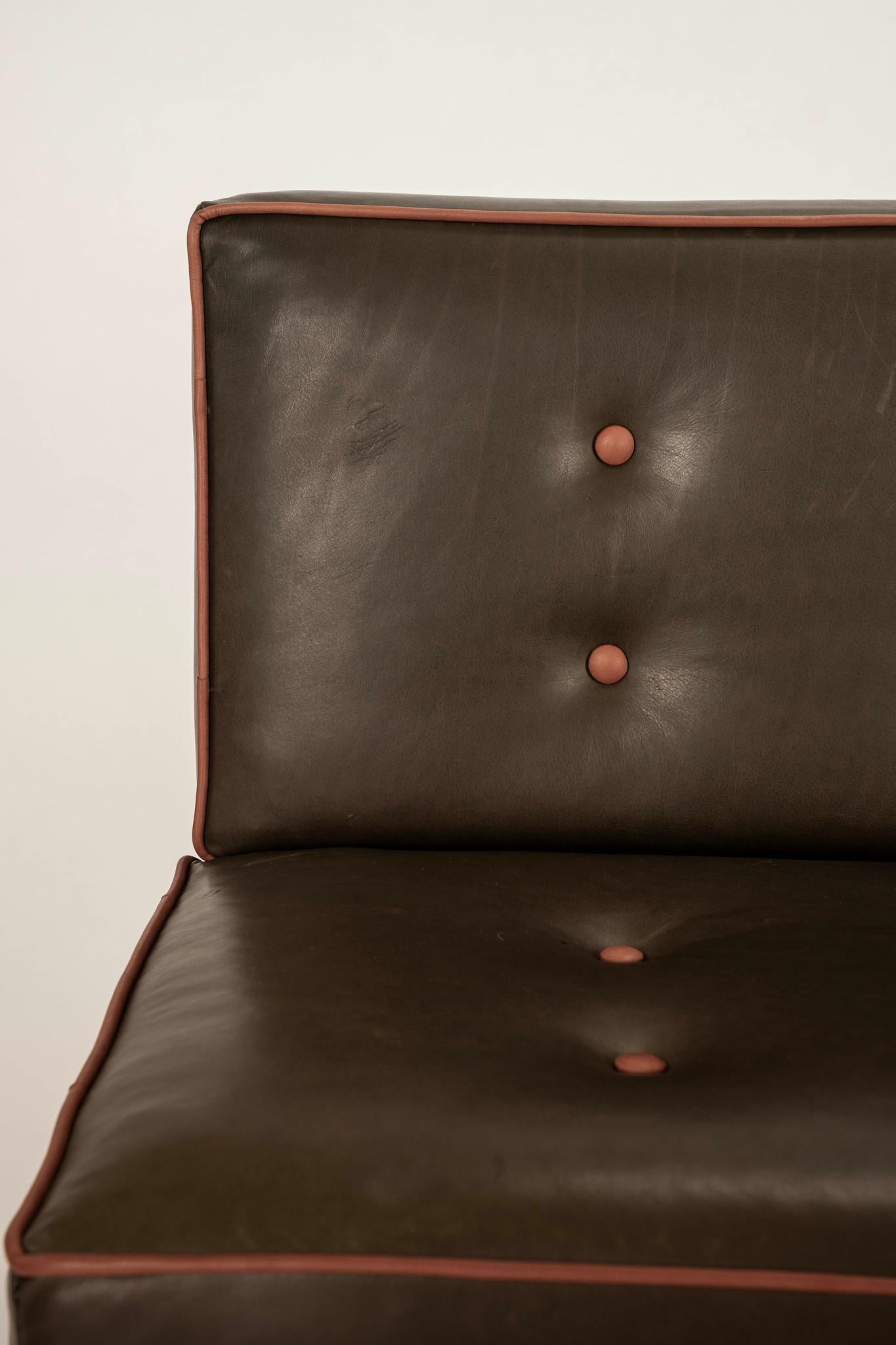 Settee italienne moderne du milieu du siècle dernier en vente 1