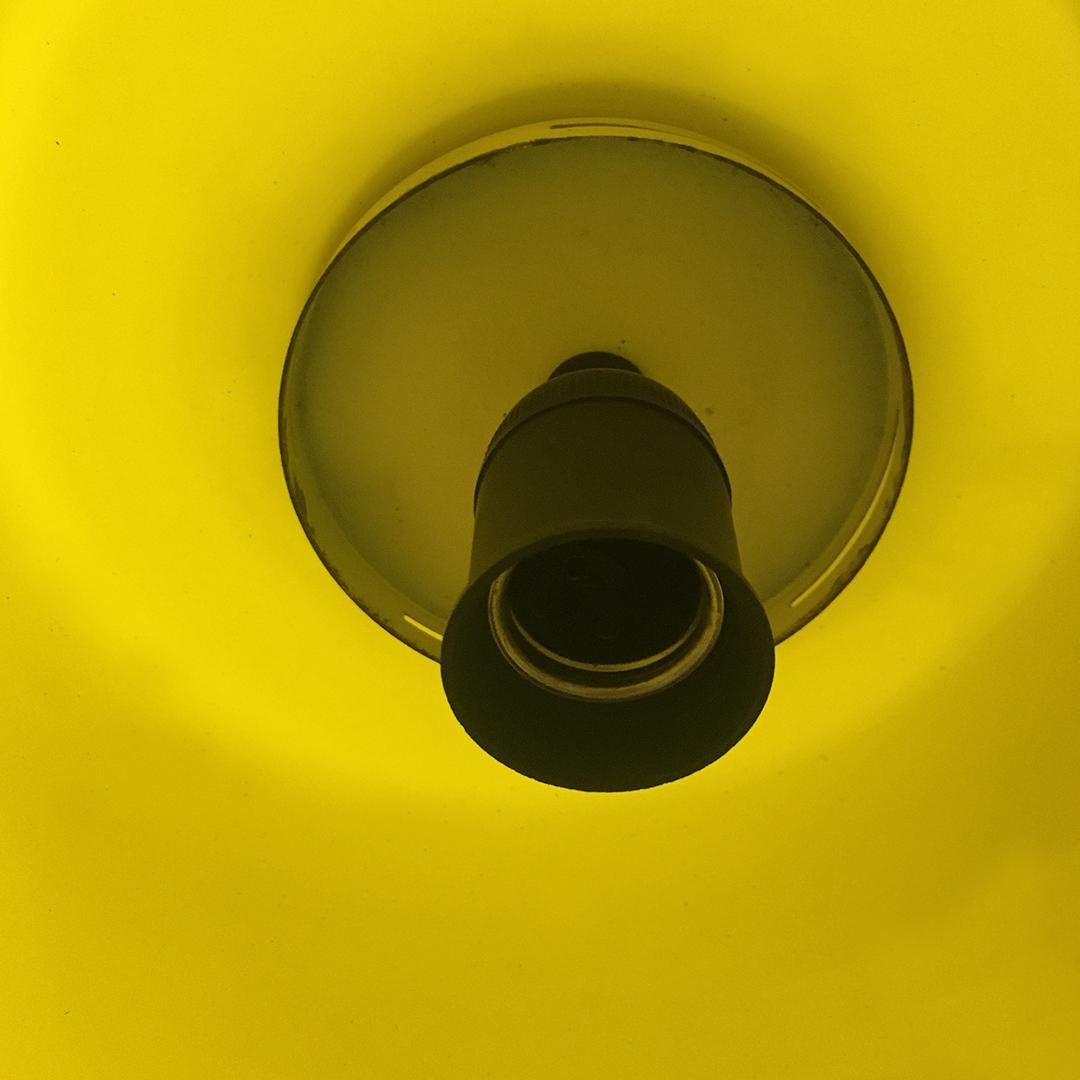 Italian Mid-Century Modern Lemon Yellow Glass Chandelier, 1960s 1