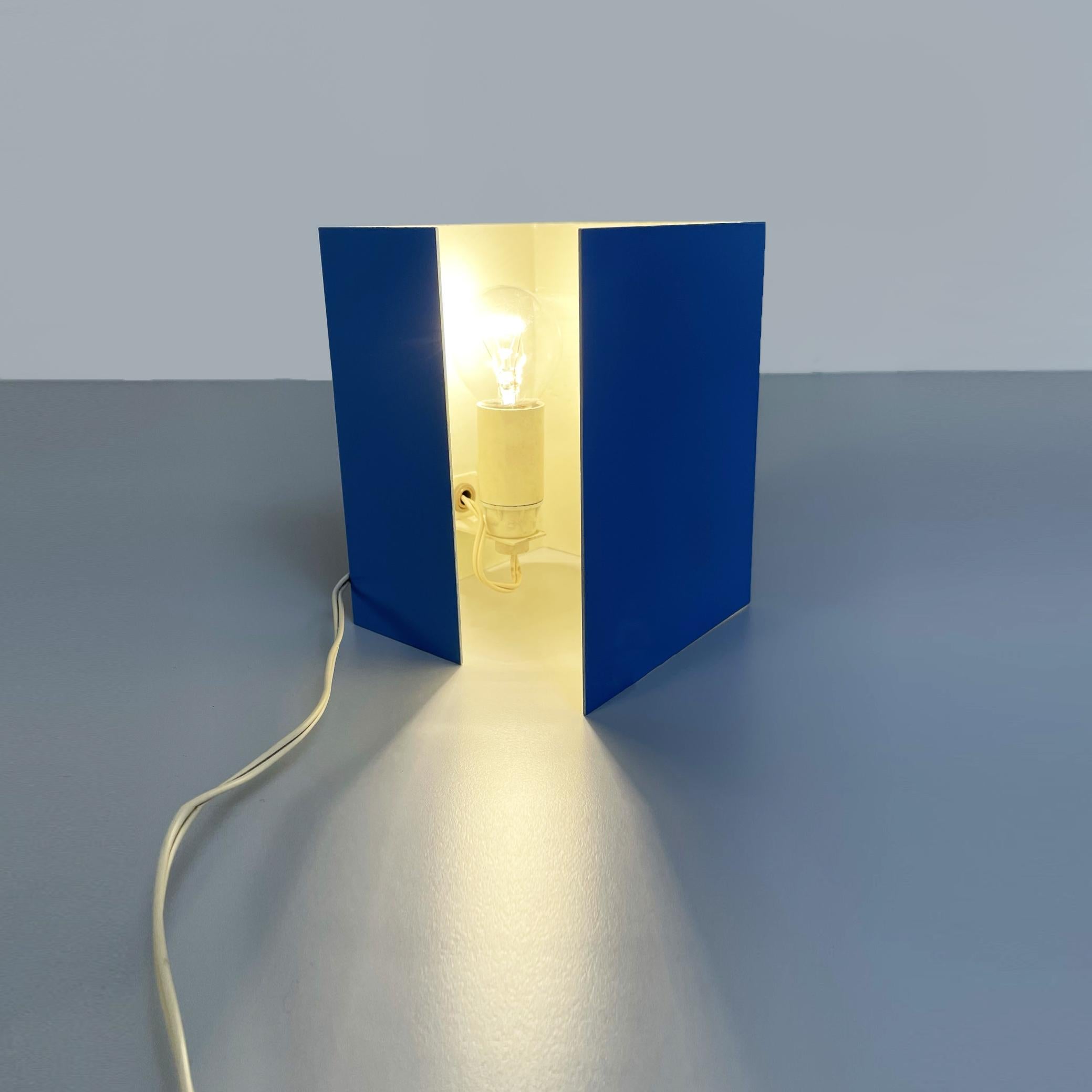 Italian Mid-Century Modern Light blue sheet metal table lamp, 1970s.
Table lamp composed of a sheet metal painted externally in light blue and internally in white.
1970s
Very good conditions.
Measurements in cm 11.5 × 11.5 x 15 H
Available in