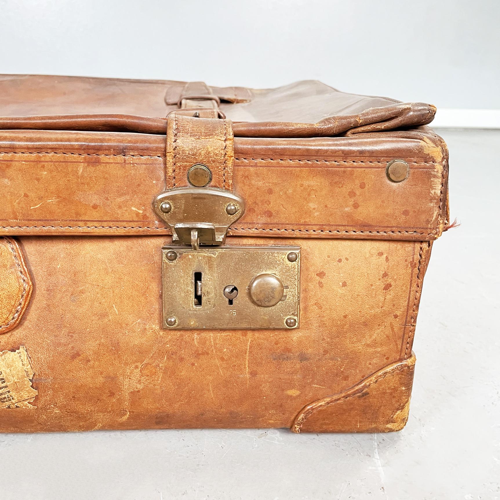 Italian Mid-Century Modern Luggage in Brown Leather with Beige Fabric, 1960s For Sale 4