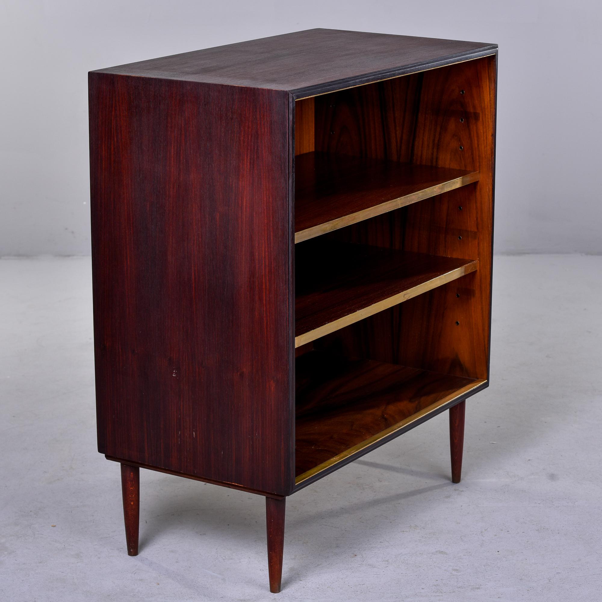 Italian Mid-Century Modern Mahogany Shelf Unit with Brass Edges In Good Condition For Sale In Troy, MI