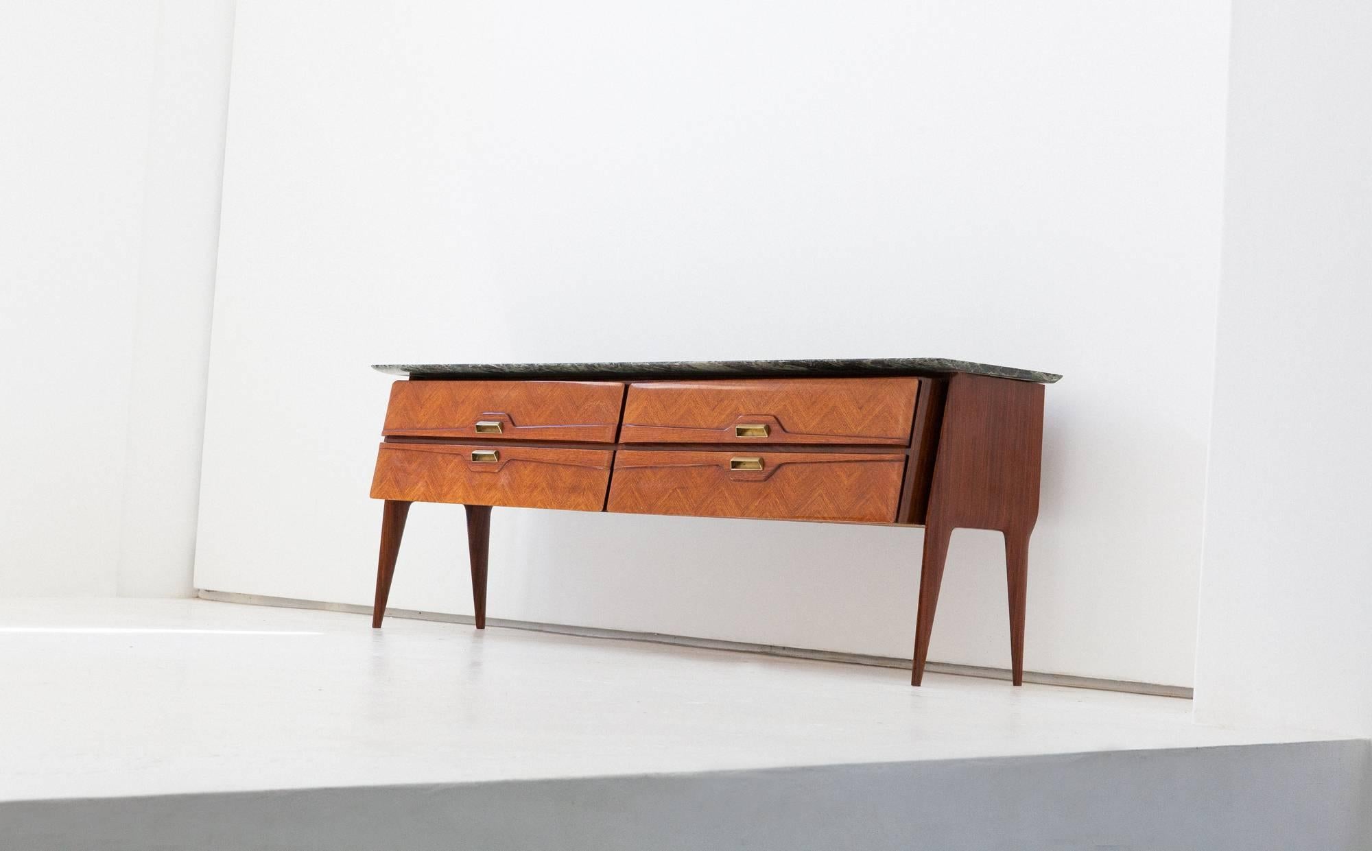 Mid-Century Modern Italian Rosewood Chest of Drawers manufactured in Cantu' , 1950's