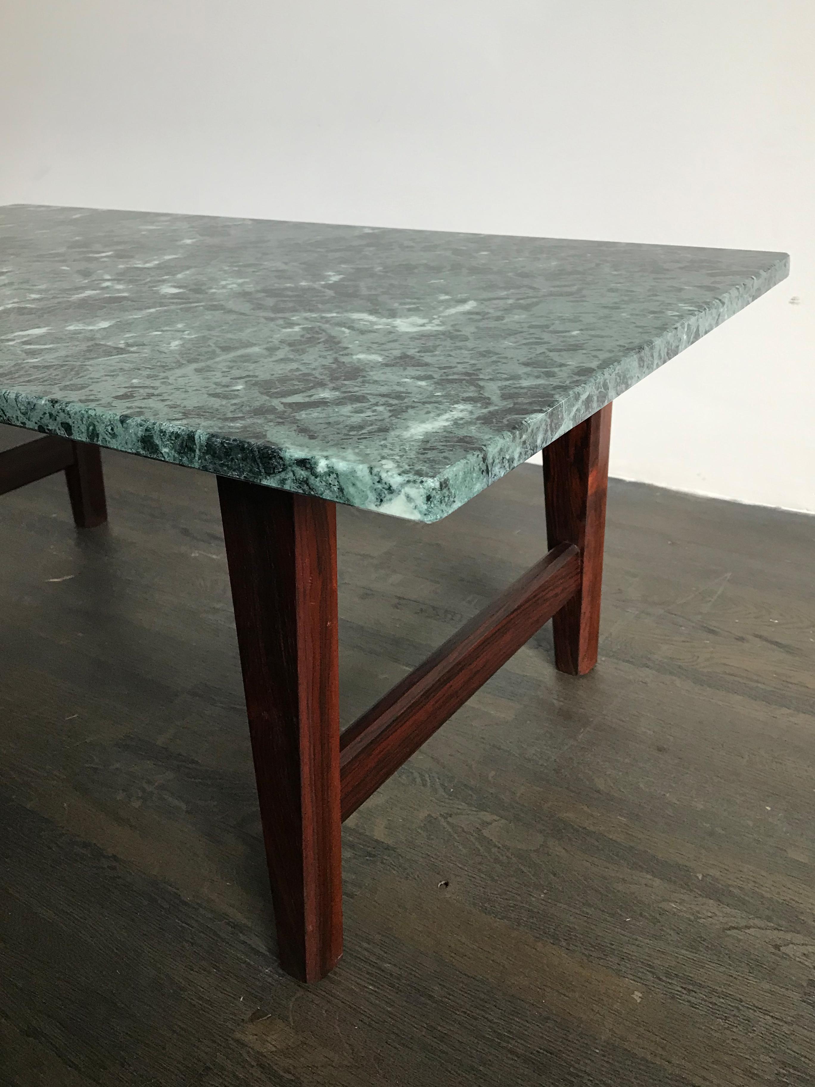 Italian Mid-Century Modern Marble Coffee Table, 1960s 1