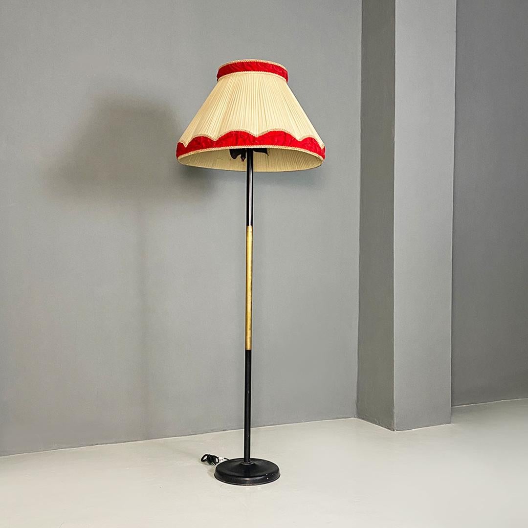 Italian Mid-Century Modern Metal Brass and Beige and Red Fabric Floor Lamp, 1940 For Sale 1
