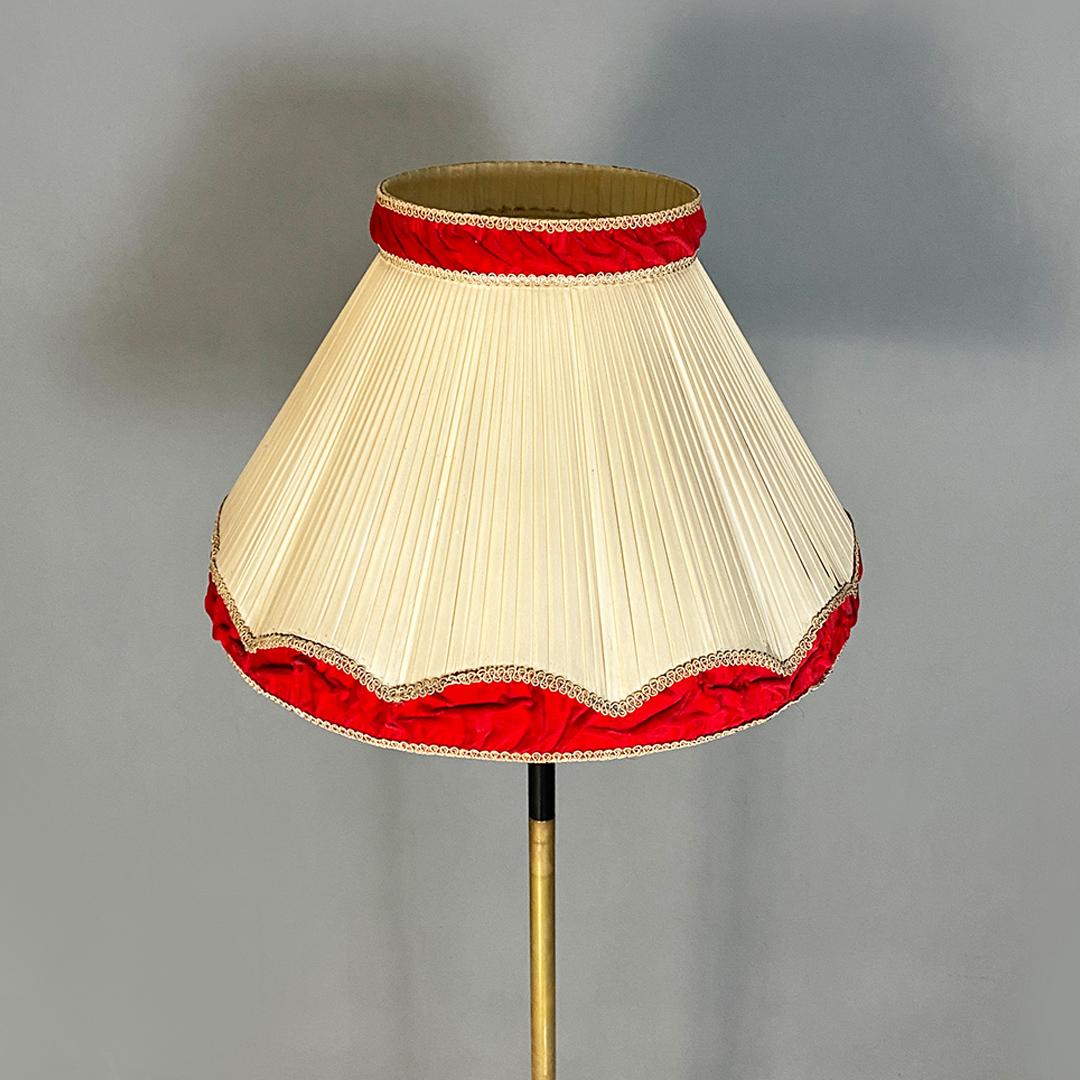 Italian Mid-Century Modern Metal Brass and Beige and Red Fabric Floor Lamp, 1940 For Sale 3