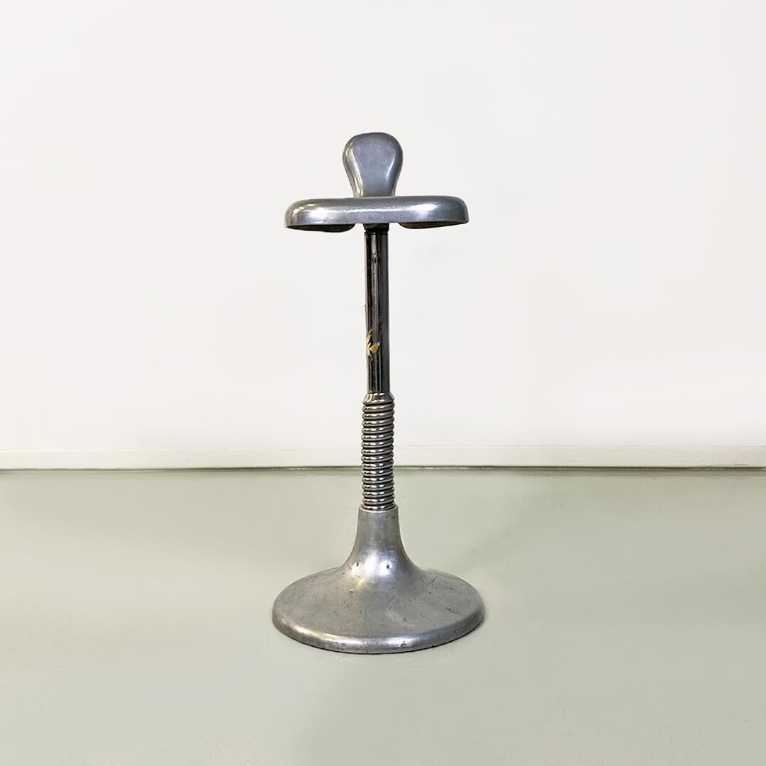 Italian Mid-Century Modern Metal Central Stem Adjustable Stool, 1950s 1