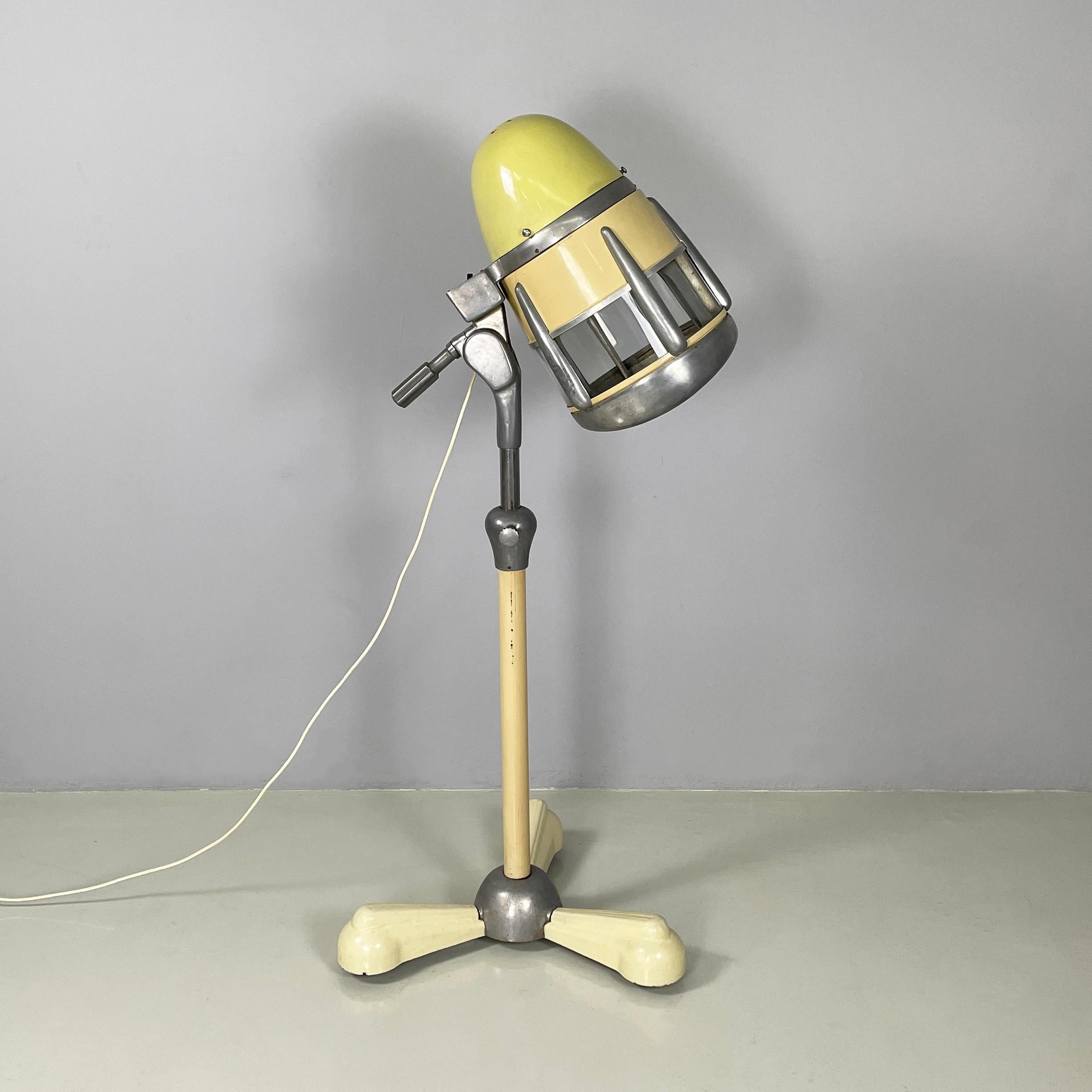 Mid-Century moderno Casco da parrucchiere italiano di metà secolo in metallo, anni '50 in vendita