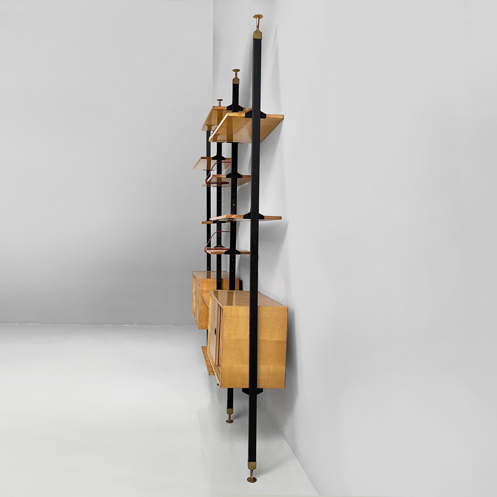 Mid-Century moderno Italian mid-century modern modular bookcase in wood and black metal, 1960s in vendita