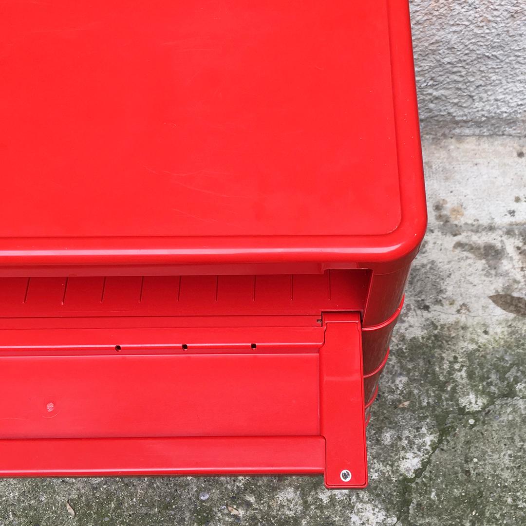 Italian Mid-Century Modern Modular Red Plastic Chest of Drawers by Kartell 1970s 6