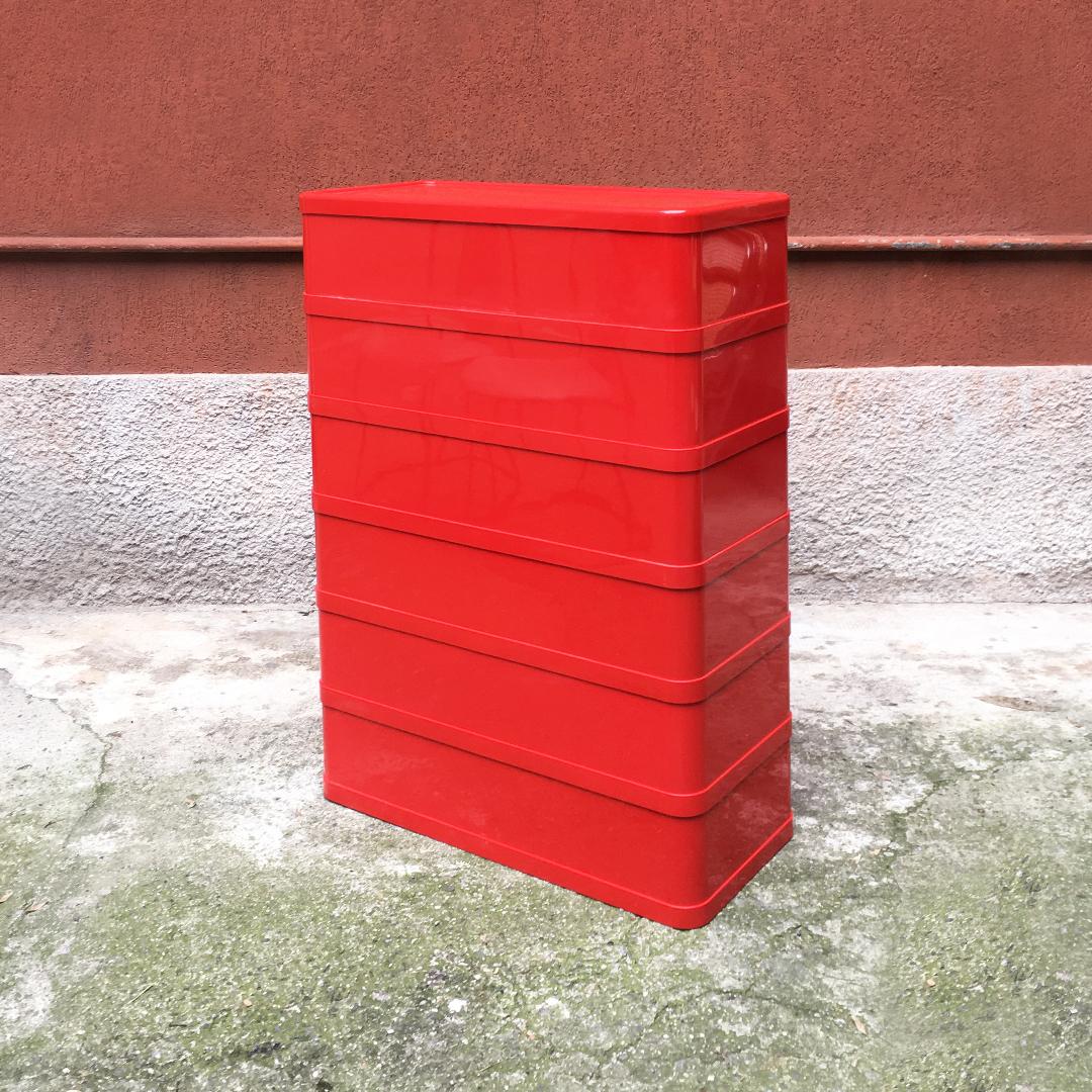 Late 20th Century Italian Mid-Century Modern Modular Red Plastic Chest of Drawers by Kartell 1970s