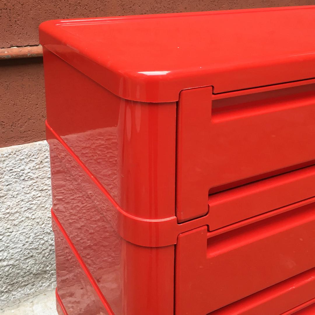 Italian Mid-Century Modern Modular Red Plastic Chest of Drawers by Kartell 1970s 1