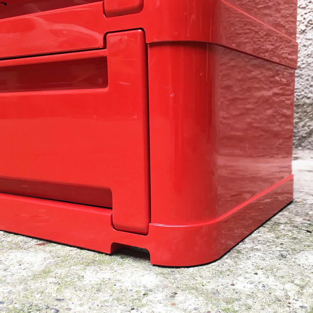 Italian Mid-Century Modern Modular Red Plastic Chest of Drawers by Kartell 1970s 5