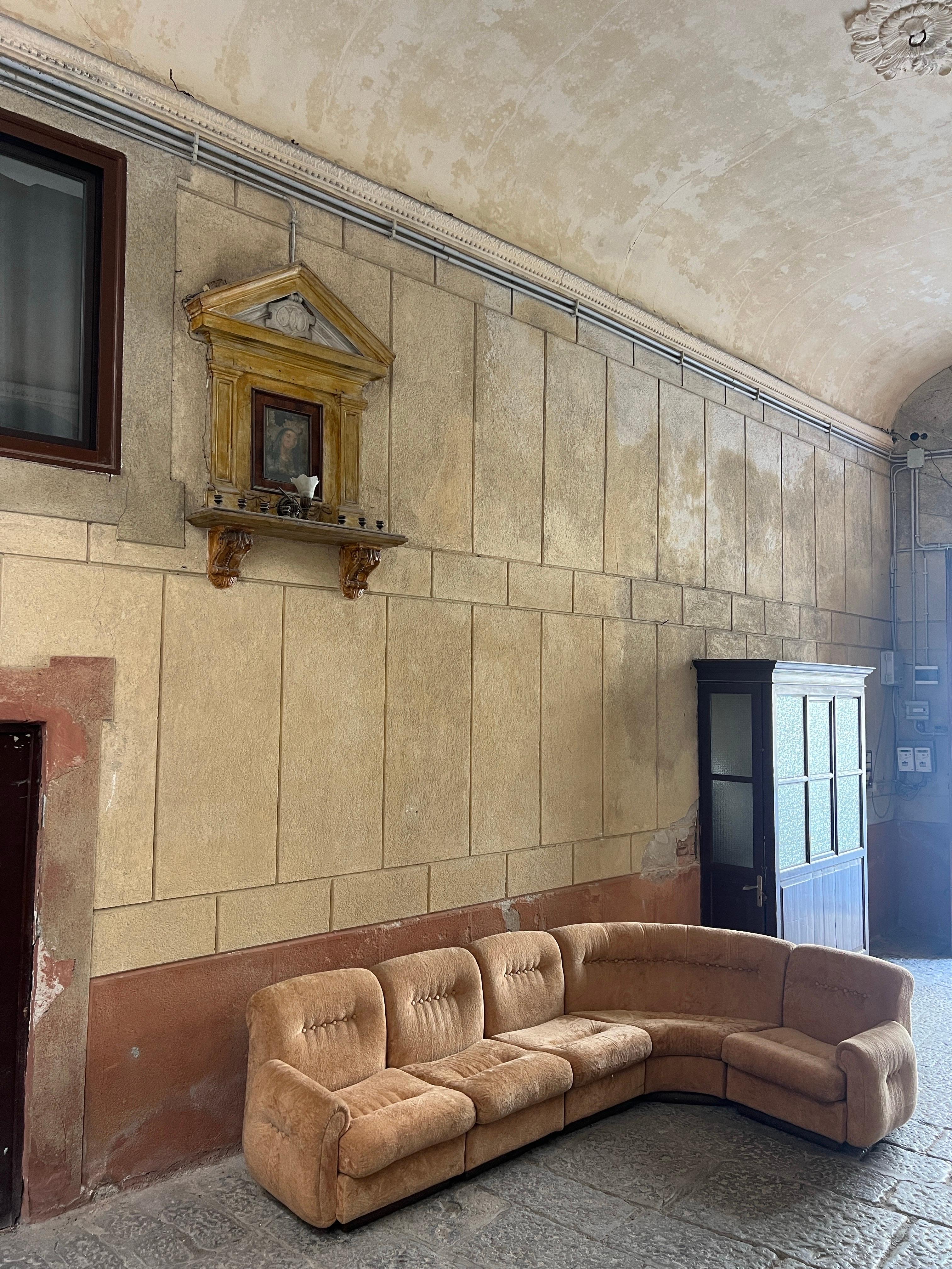 Sofá modular italiano Mid Century Modern años 70 en Bueno estado para la venta en Palermo, PA