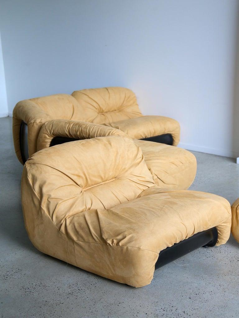 Italian Mid Century Modern Modular Sofa By Diego Mattu for P1 1960s For Sale 6