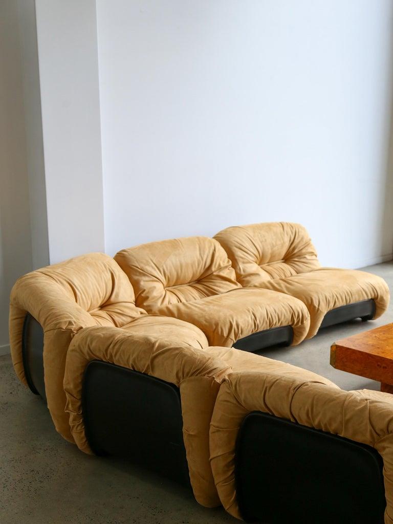 Italian Mid Century Modern Modular Sofa By Diego Mattu for P1 1960s For Sale 10