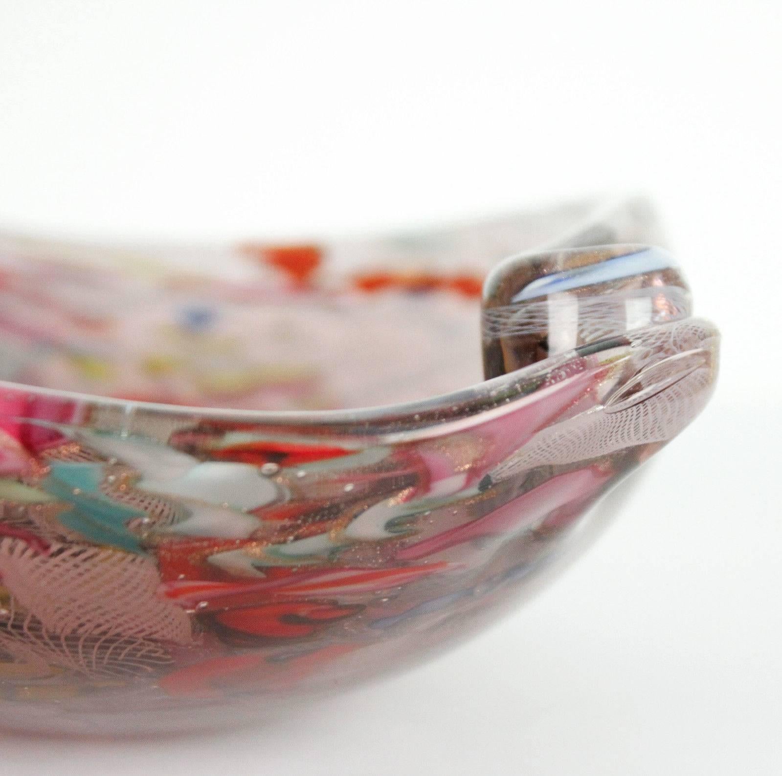 Italian Mid-Century Modern Murano Art Glass Bowl For Sale 3